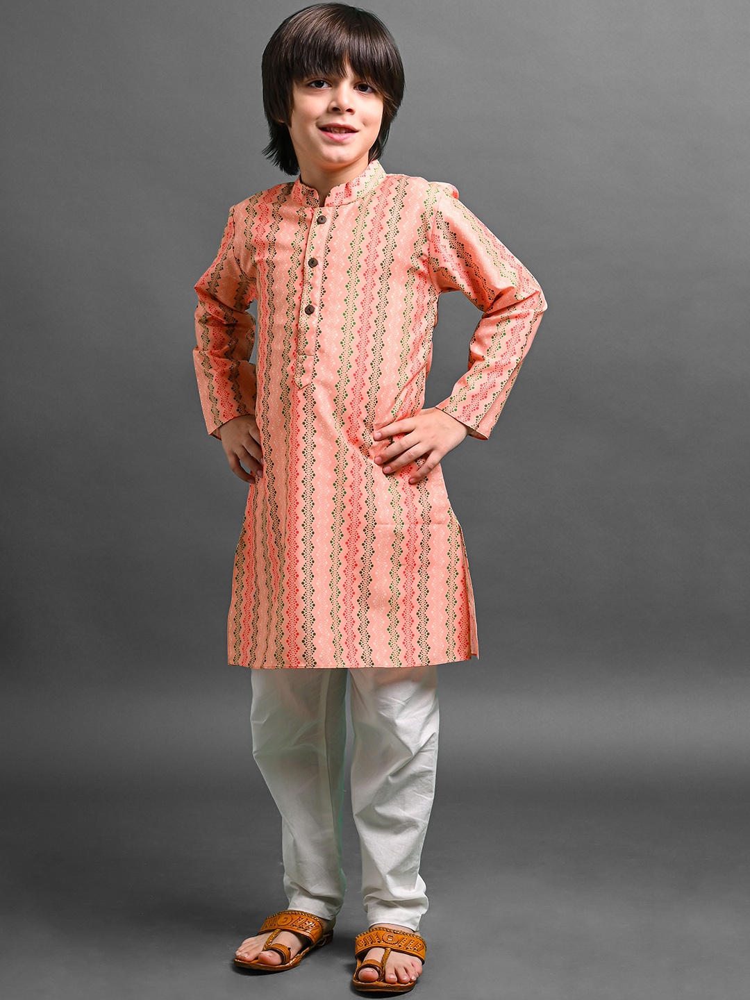 

VESHAM Boys Geometric Printed Mandarin Collar Kurta With Pyjamas, Orange