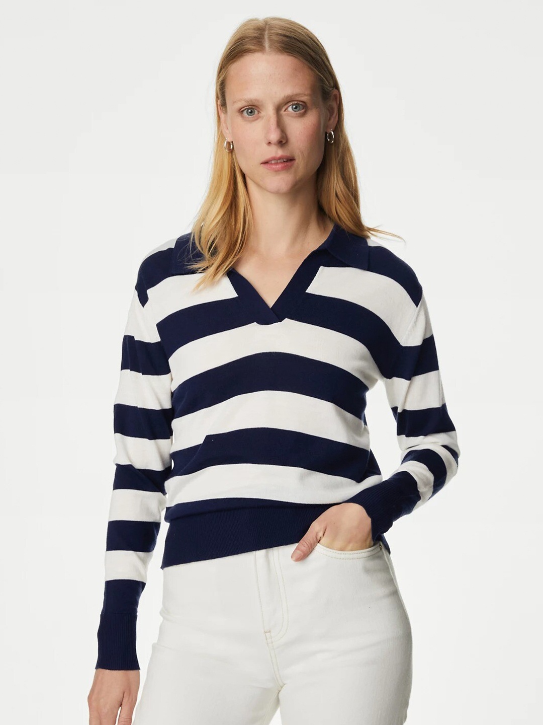 

Marks & Spencer Women Navy Blue & White Colourblocked Woollen Pullover