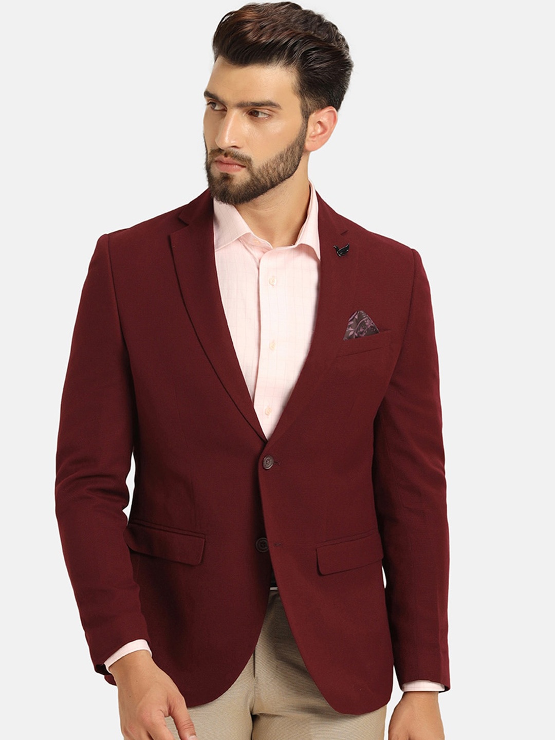 

Blackberrys Notched Lapel Single-Breasted Slim-Fit Formal Blazer, Maroon
