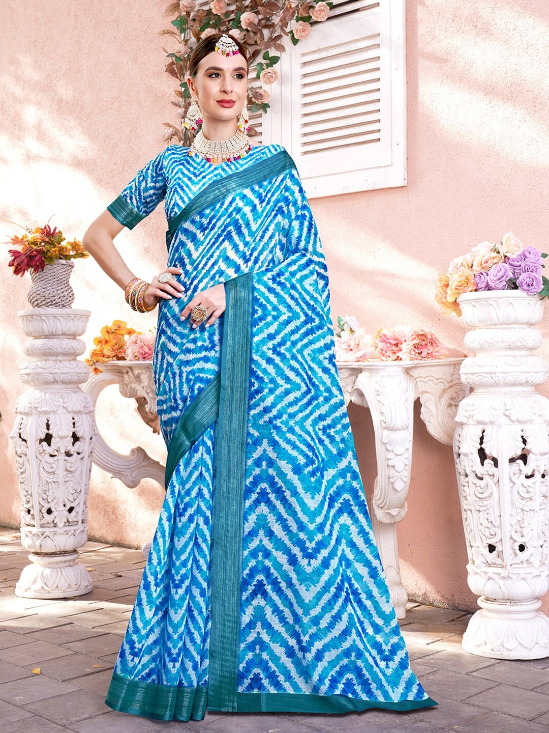 

Anouk Geometric Printed Zari Saree, Blue