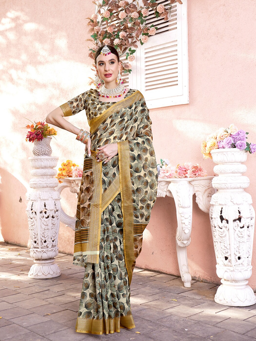 

Anouk Beige & Brown Floral Printed Zari Saree