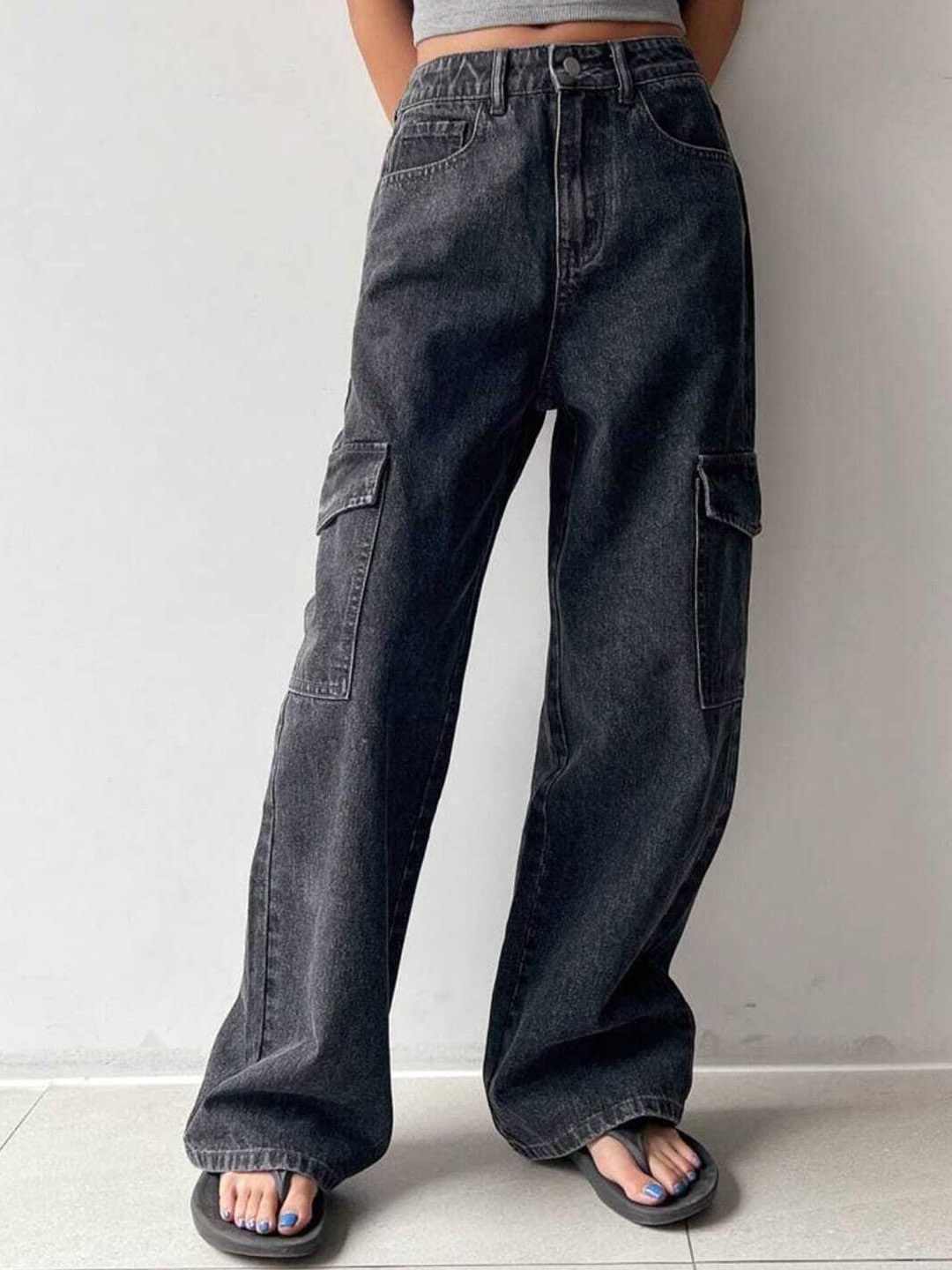

BROADSTAR Women Smart Wide Leg Stretchable Clean Look Cargo Jeans, Black