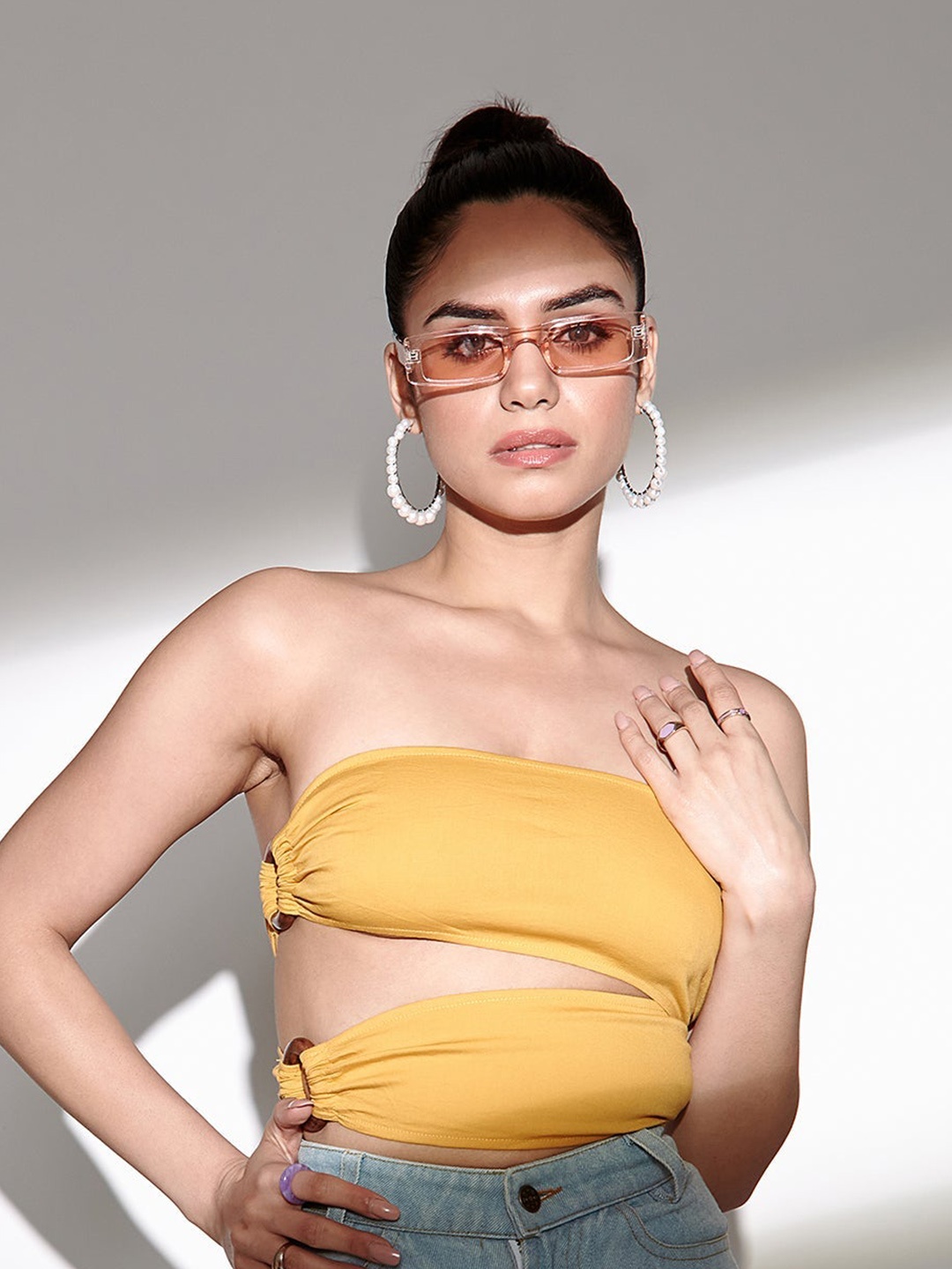 

THE CLOTHING FACTORY Strapless Cotton Tube Crop Top, Yellow