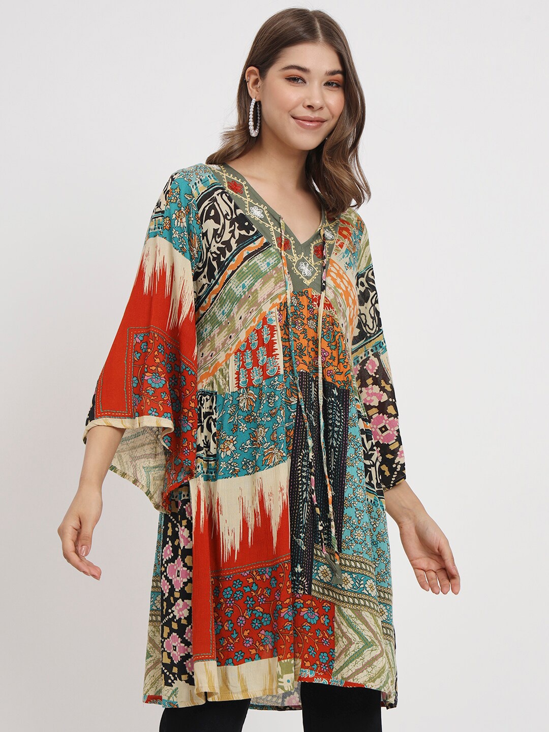 

VELDRESS Multicoloured Print Flared Sleeve Crepe Longline Top, Blue