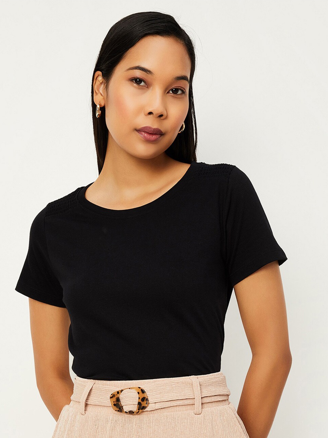 

max Round Neck Cotton T-shirt, Black