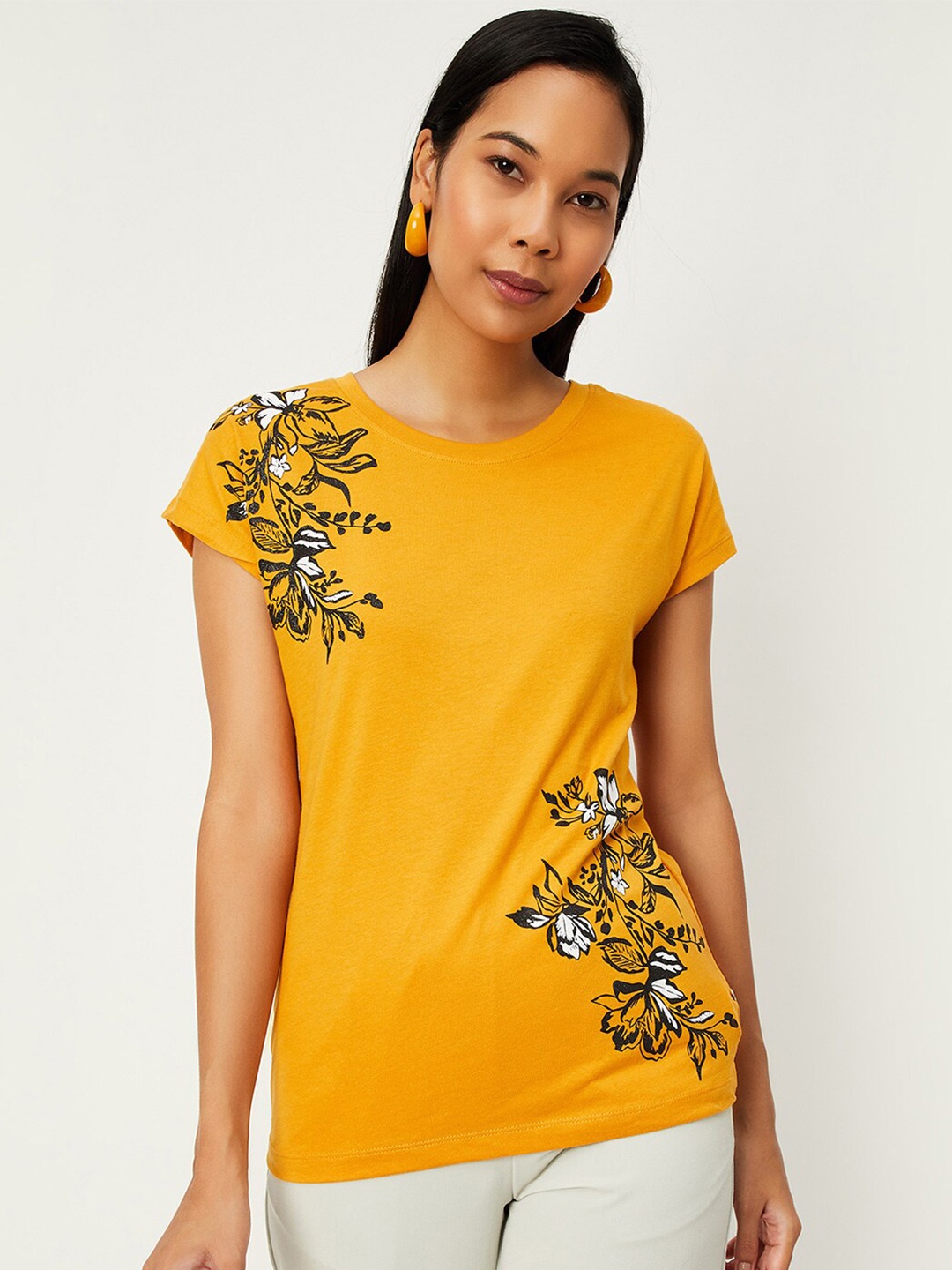 

max Floral Printed Round Neck Casual Knitted Pure Cotton T-shirt, Yellow