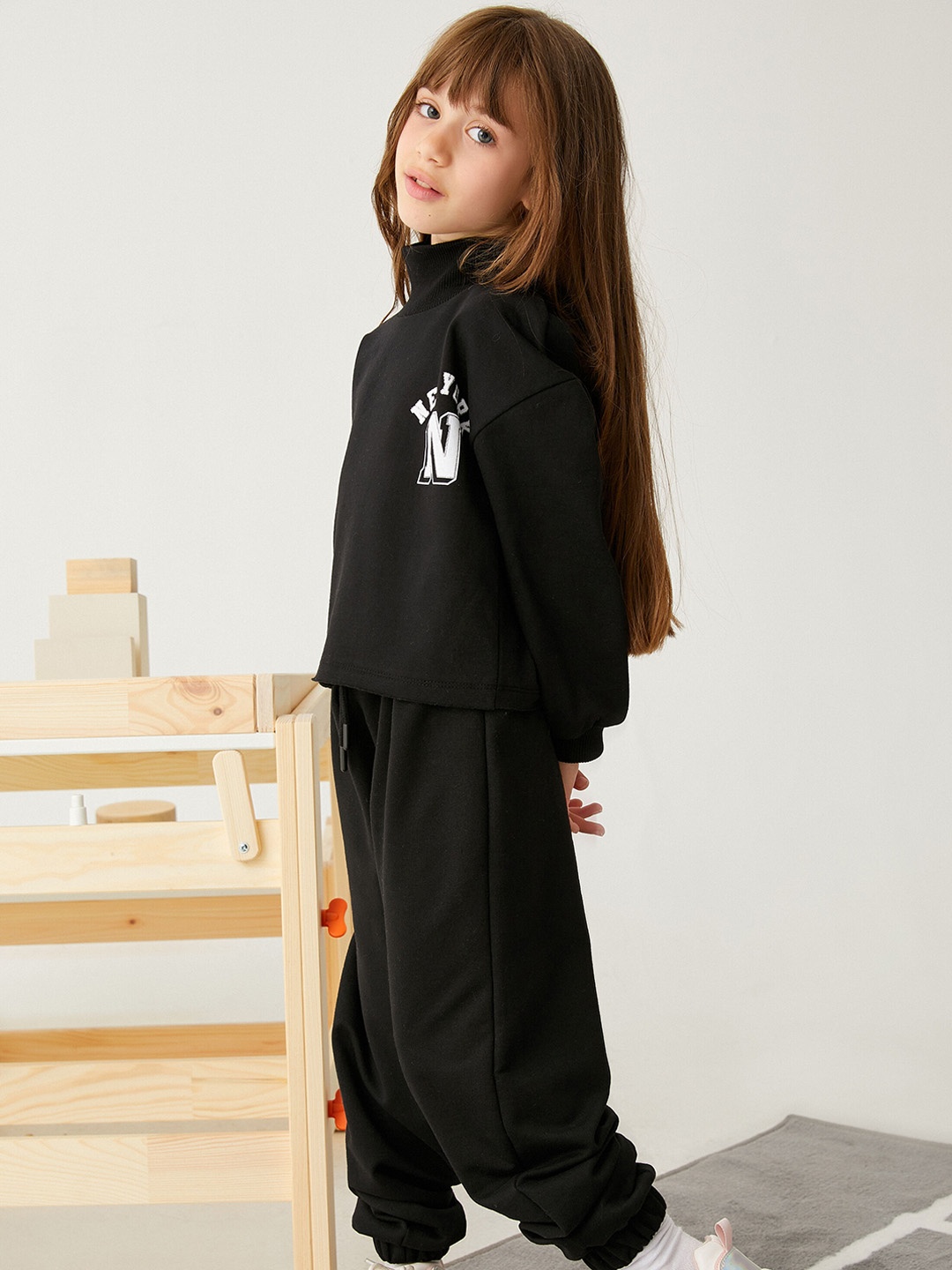 

Koton Girls High-Rise Regular Joggers, Black