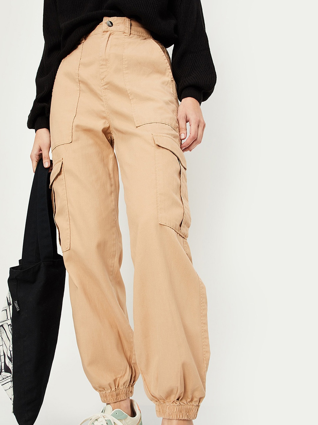

max Women Regular Fit Mid-Rise Cotton Cargos Trousers, Brown