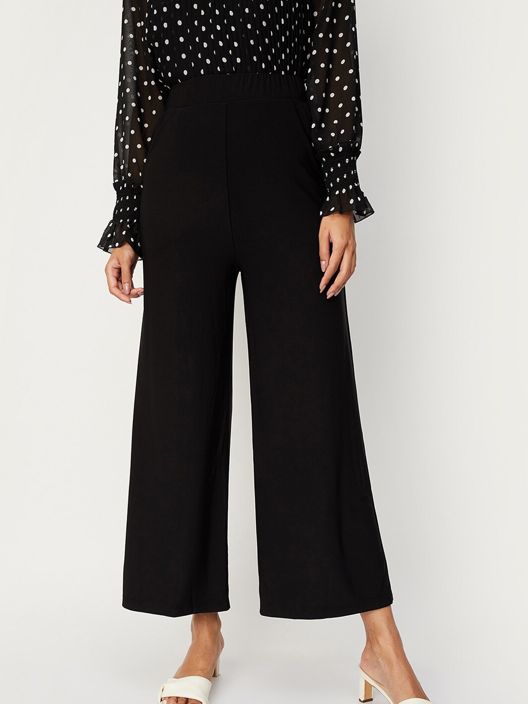 

max Women Regular Fit Mid-Rise Cotton Parallel Trousers, Black