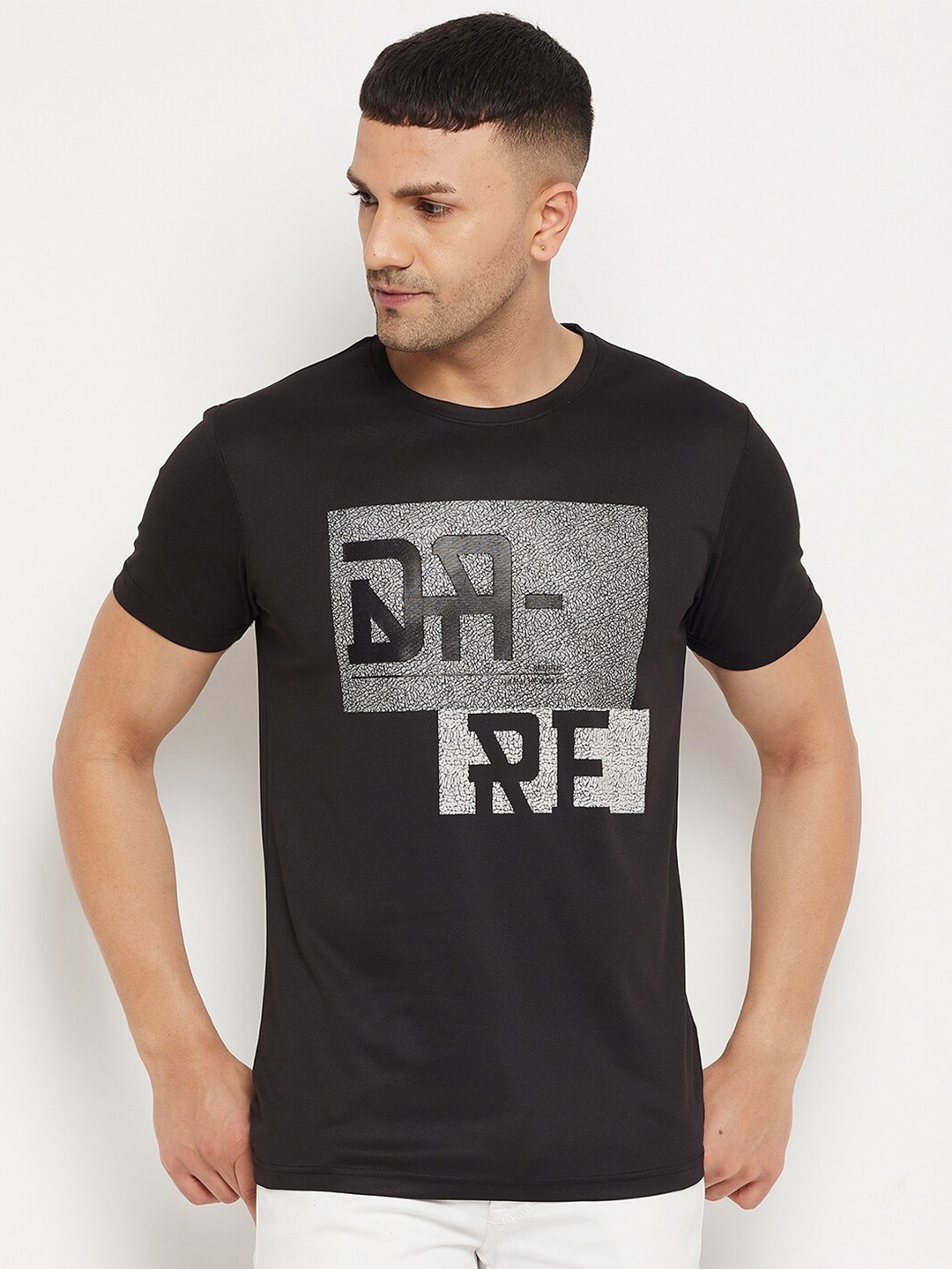 

Parcel Yard Typography Printed T-shirt, Black