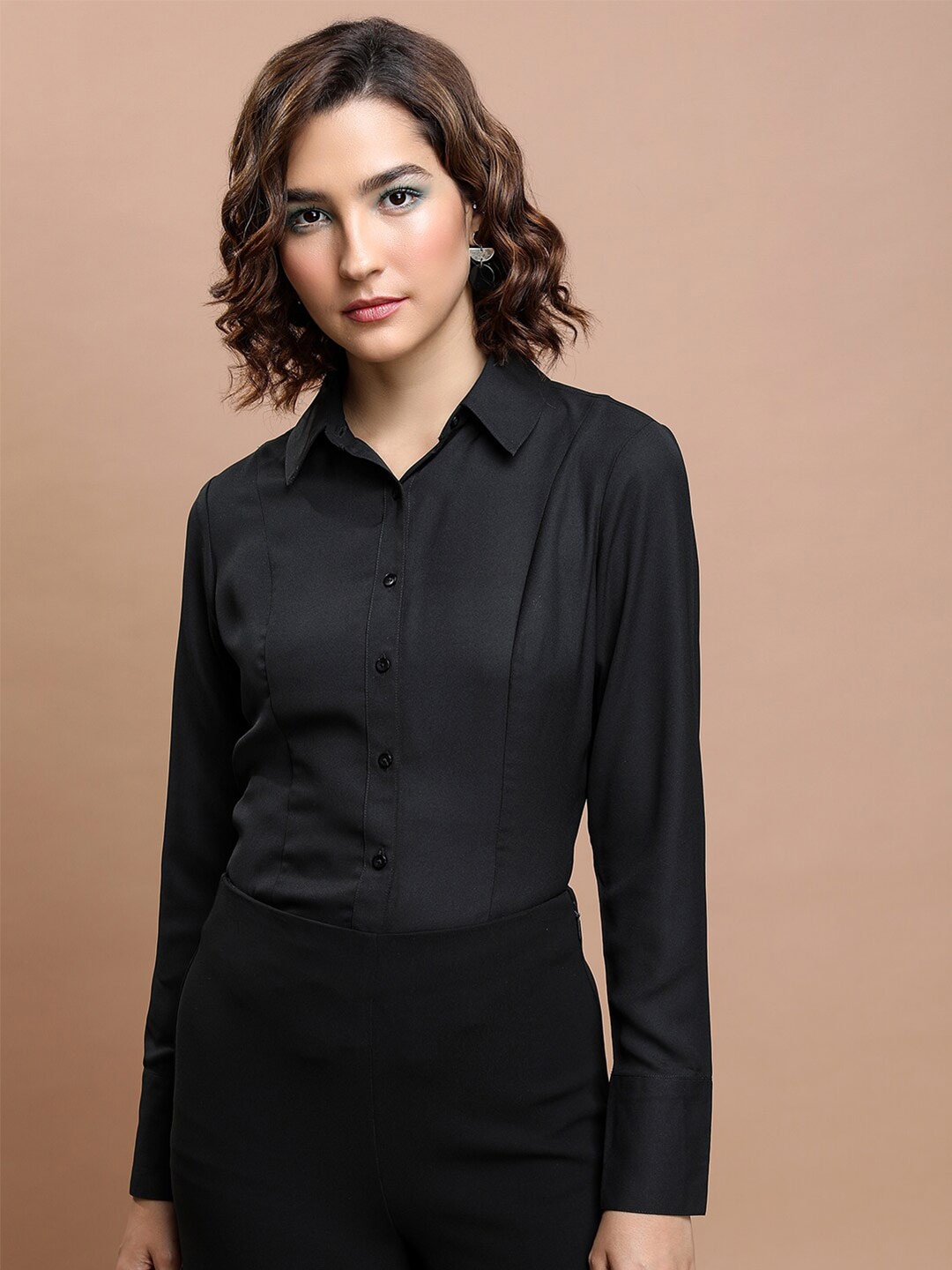

Tokyo Talkies Black Spread Collar Formal Shirt