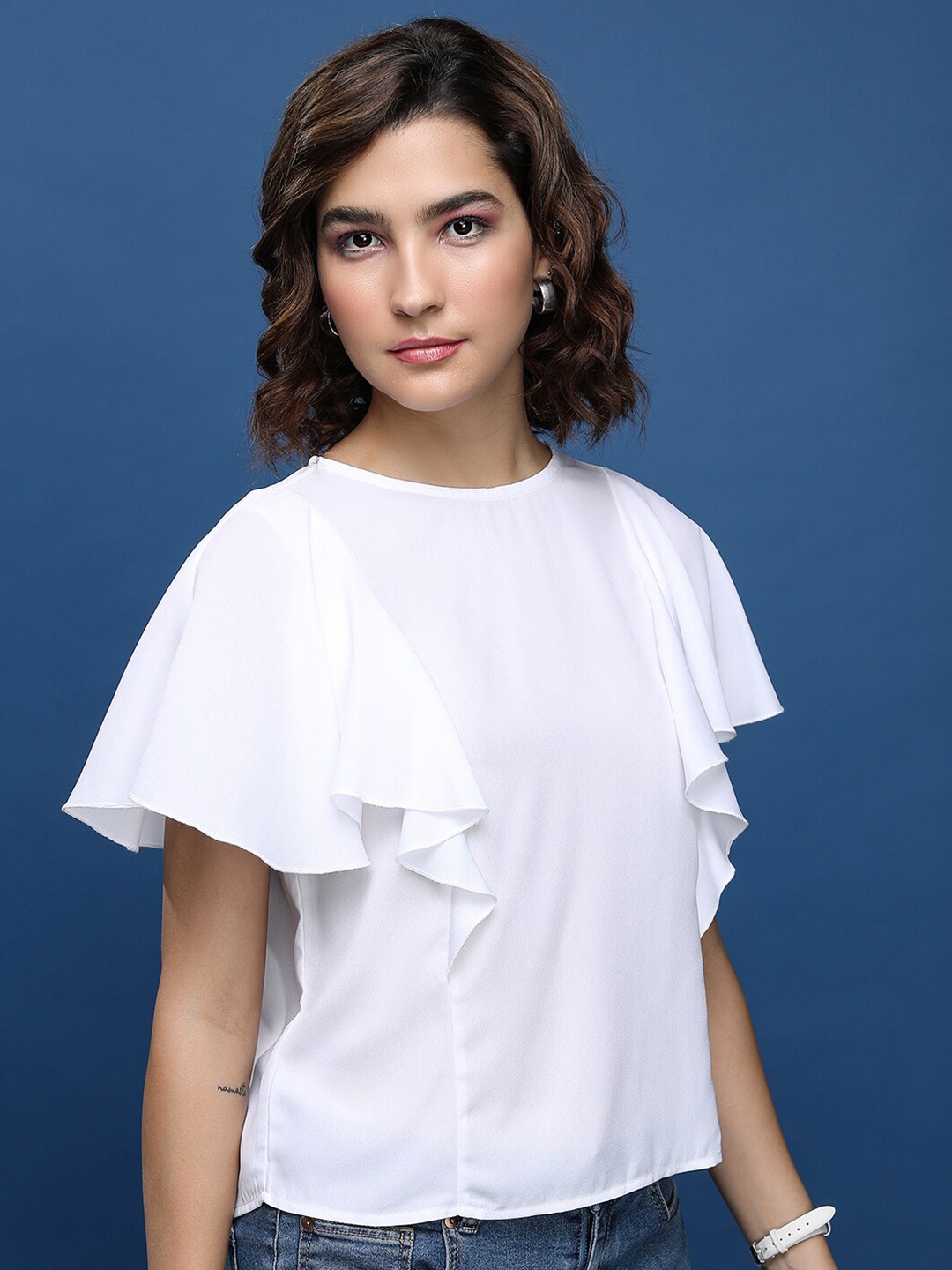 

Tokyo Talkies White Round Neck Flutter Sleeve Top
