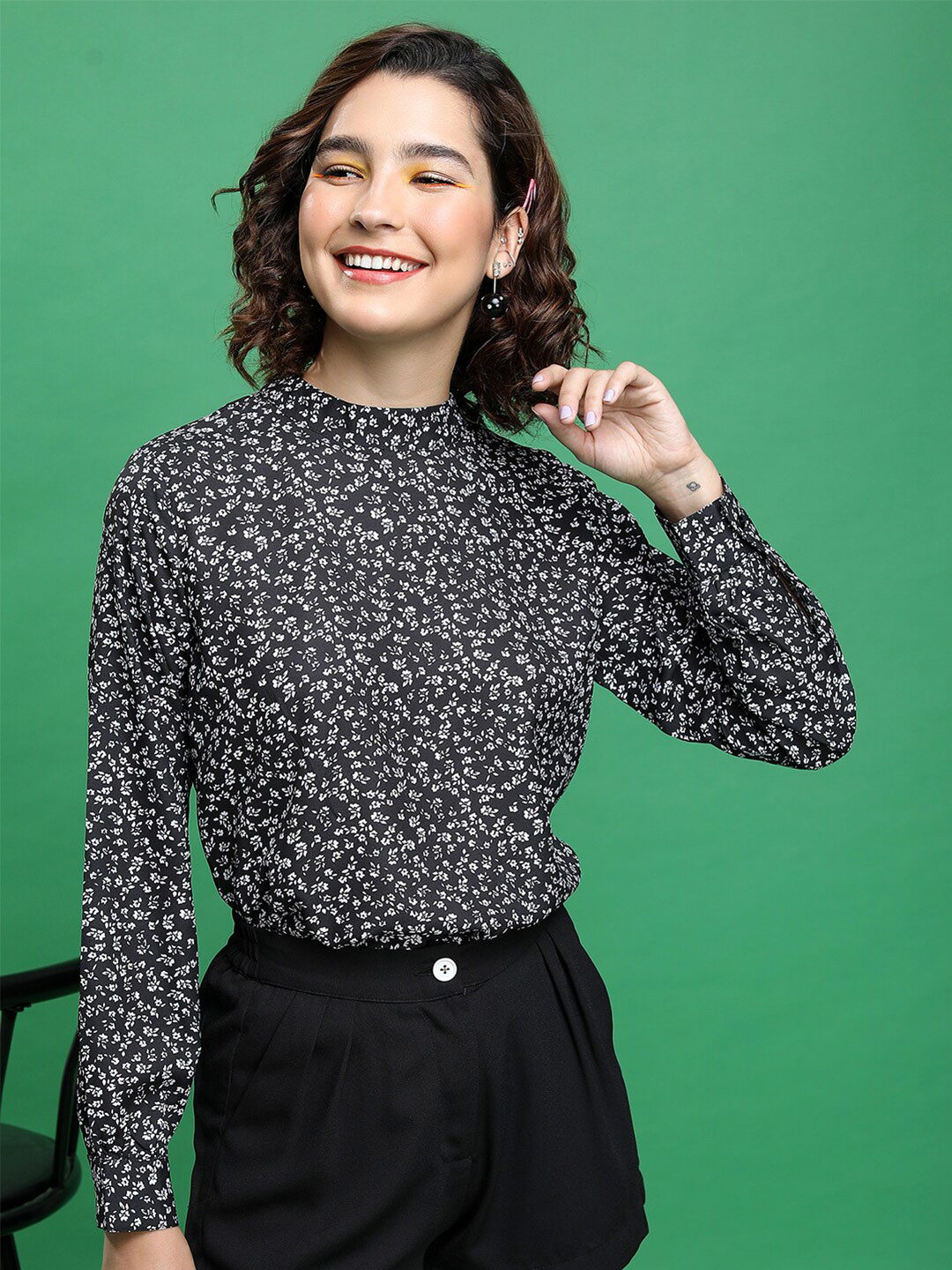 

Tokyo Talkies Floral Printed Regular Top, Black