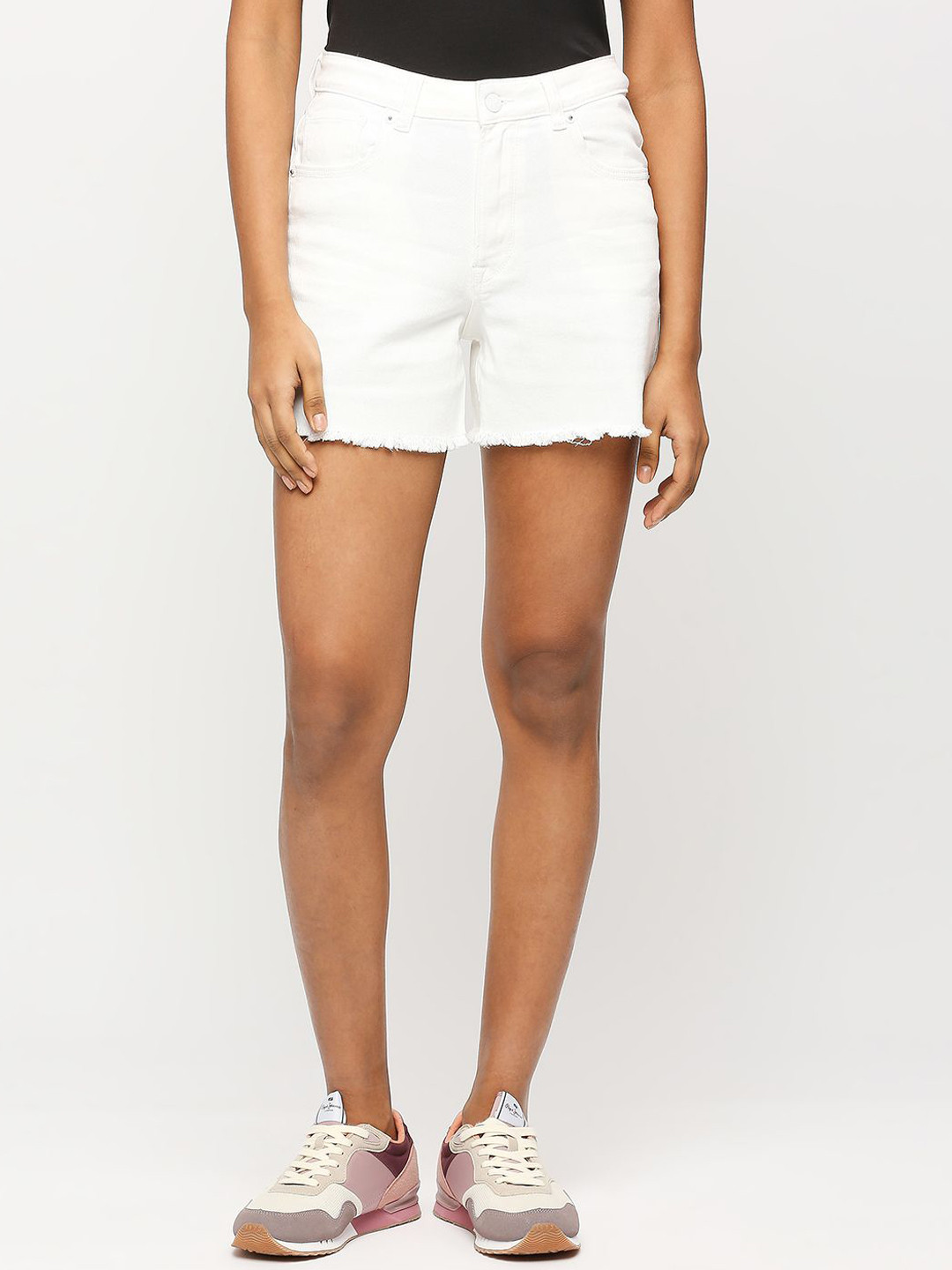 

Pepe Jeans Women High-Rise Stretchable Denim Shorts, White
