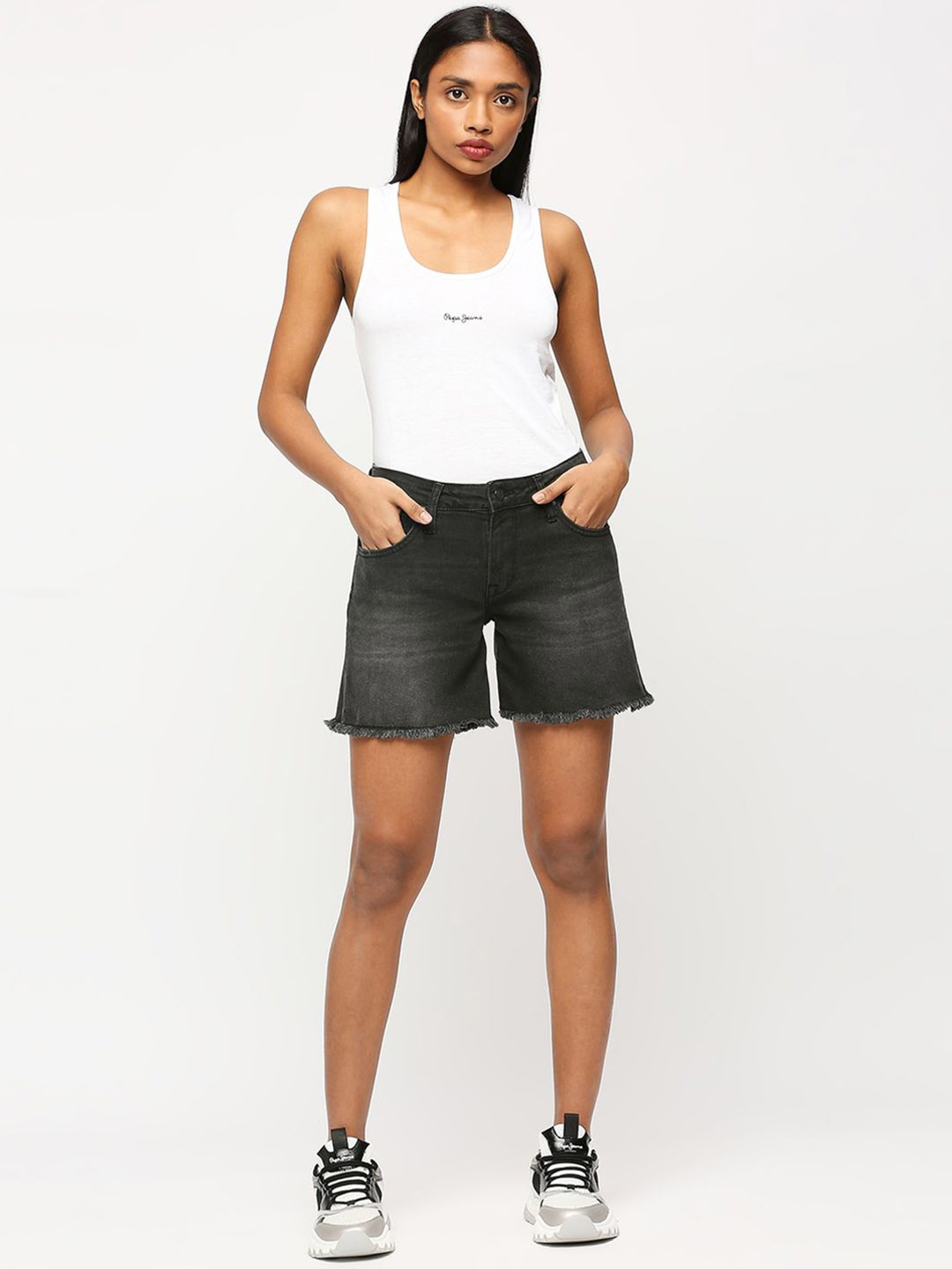 

Pepe Jeans Women Washed Light Fade Mid-Rise Stretchable Denim Shorts, Black