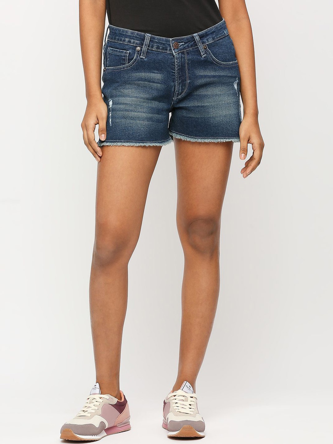 

Pepe Jeans Women Washed Mid-Rise Stretchable Denim Shorts, Blue