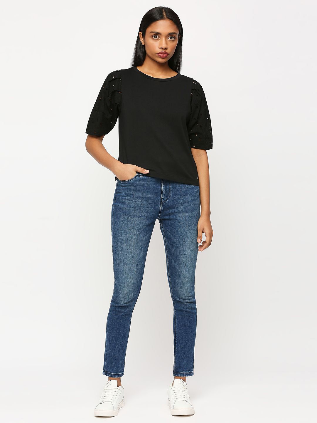 

Pepe Jeans Round Neck Puff Sleeves Pure Cotton T-shirt, Black