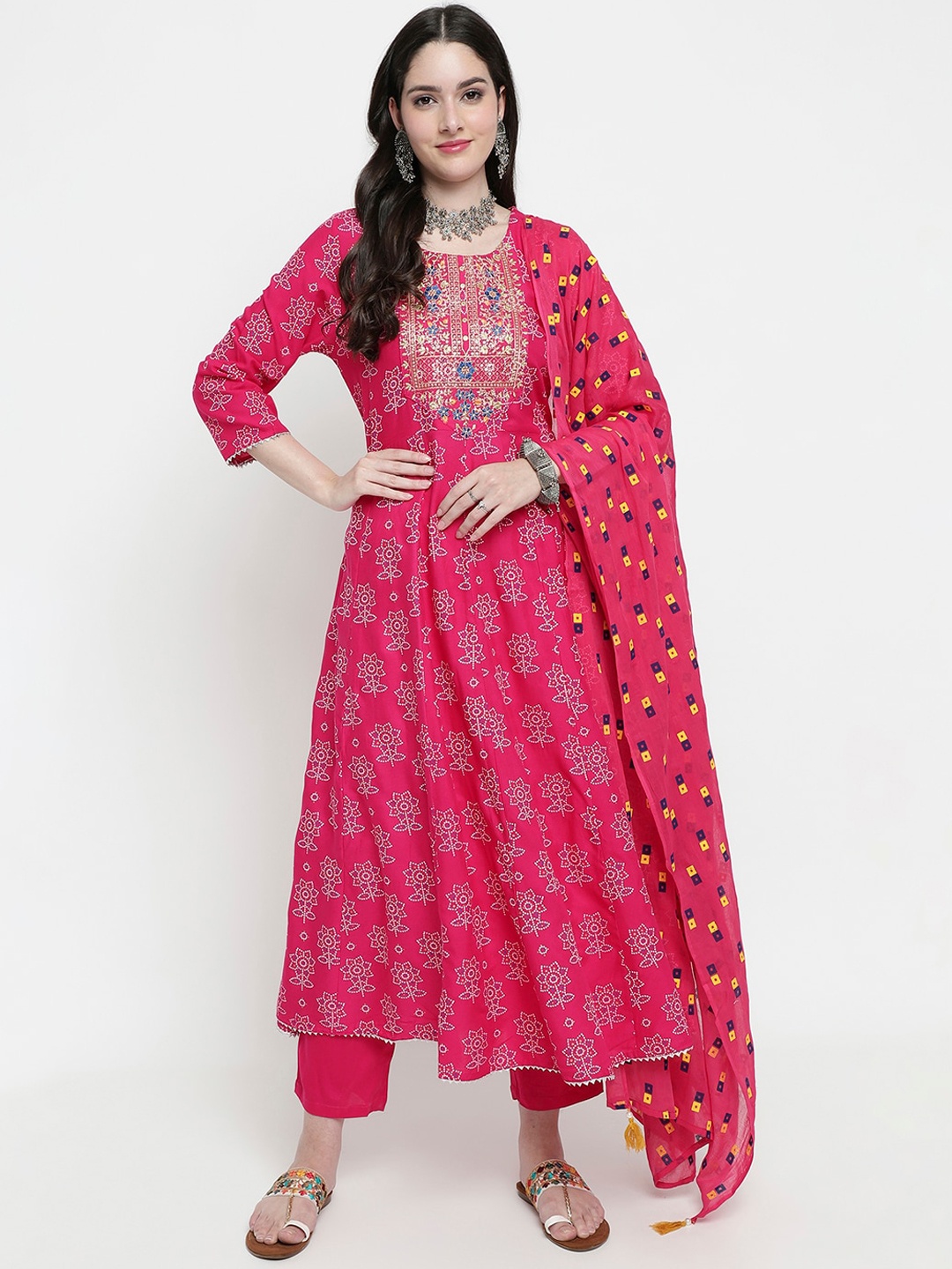 

aayusika Bandhani Printed Pleated Kurta with Trousers & Dupatta, Pink