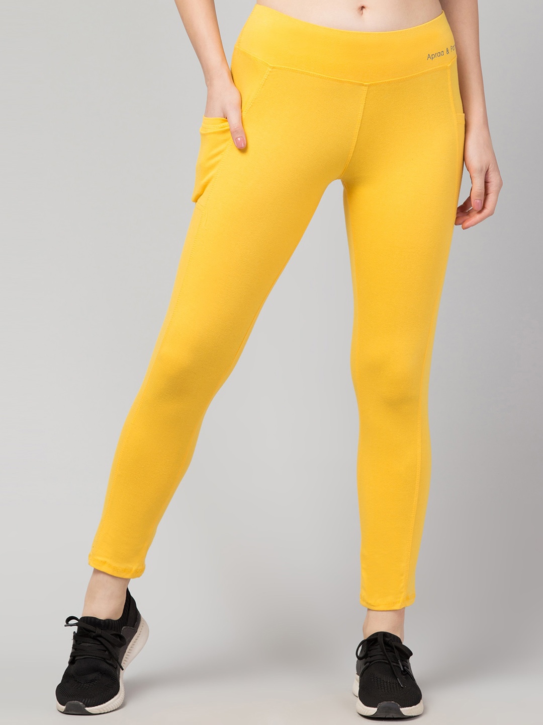 

Apraa & Parma Slim-Fit Ankle-Length Tights, Yellow