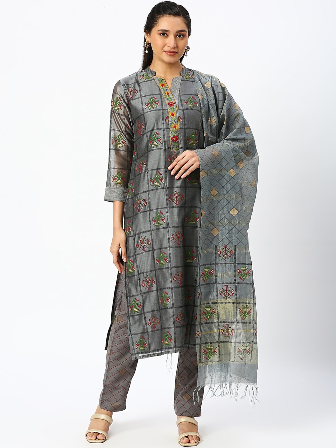 

DRESSLINE Ethnic Motifs Printed Thread Work Chanderi Silk Kurta with Trousers & Dupatta, Grey