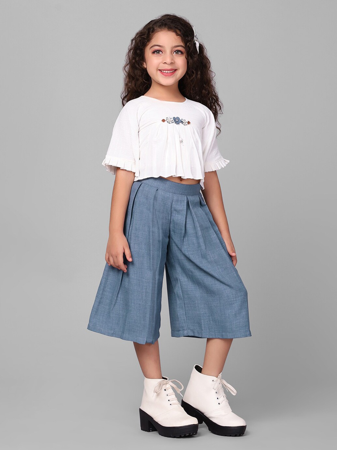 

Macwin Girls Top With Culottes, White