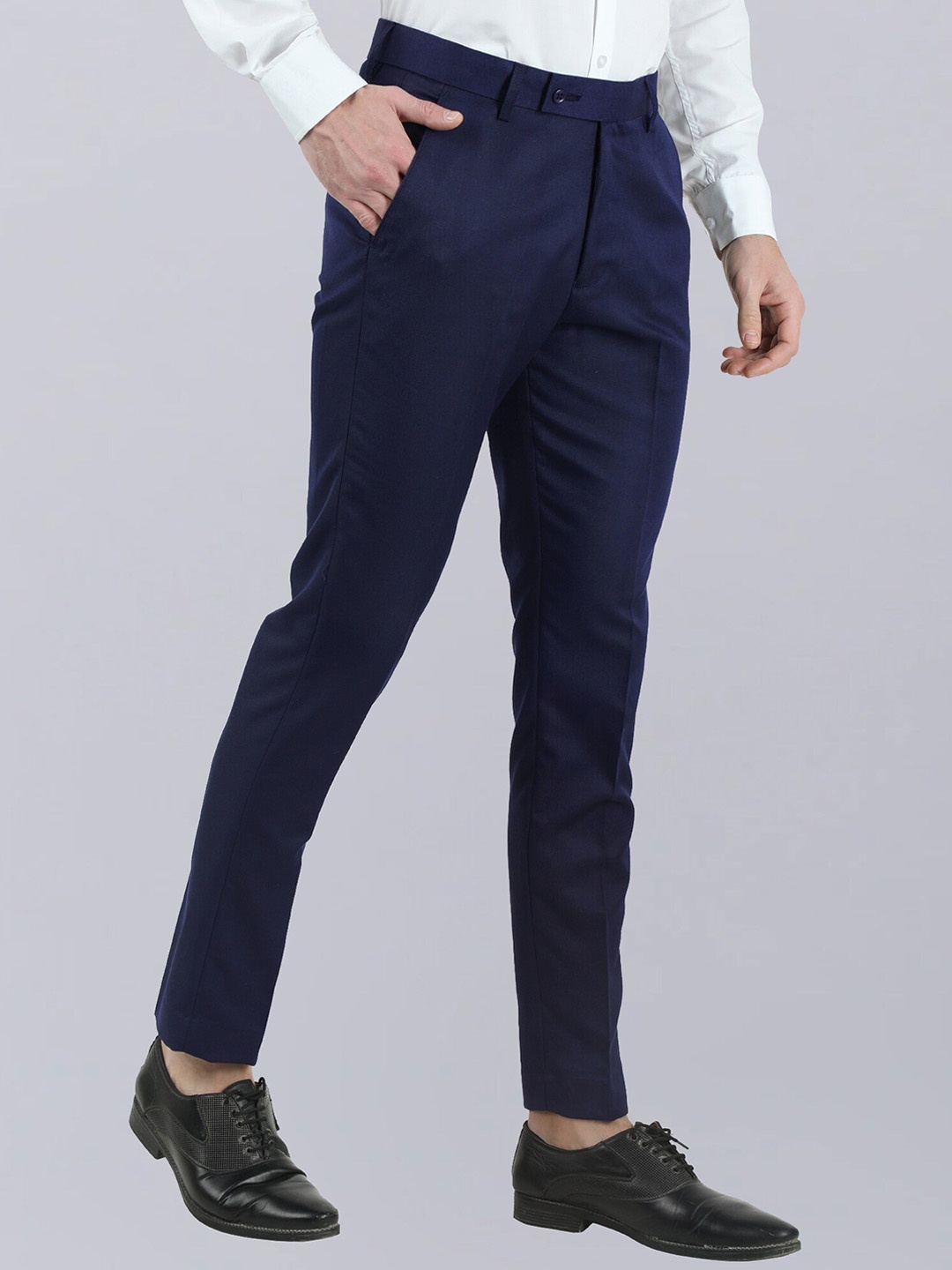 

VEI SASTRE Men Smart Slim Fit Mid Rise Formal Trousers, Navy blue