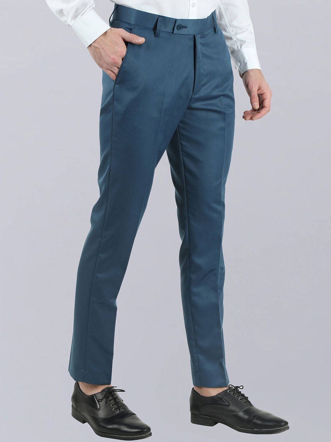 

VEI SASTRE Men Smart Slim Fit Formal Trousers, Blue