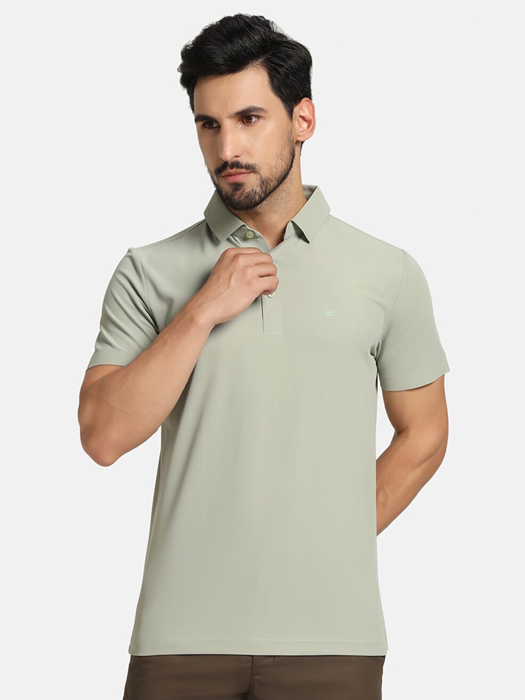 

Blackberrys Men Green Solid TechPro Polo Tshirts