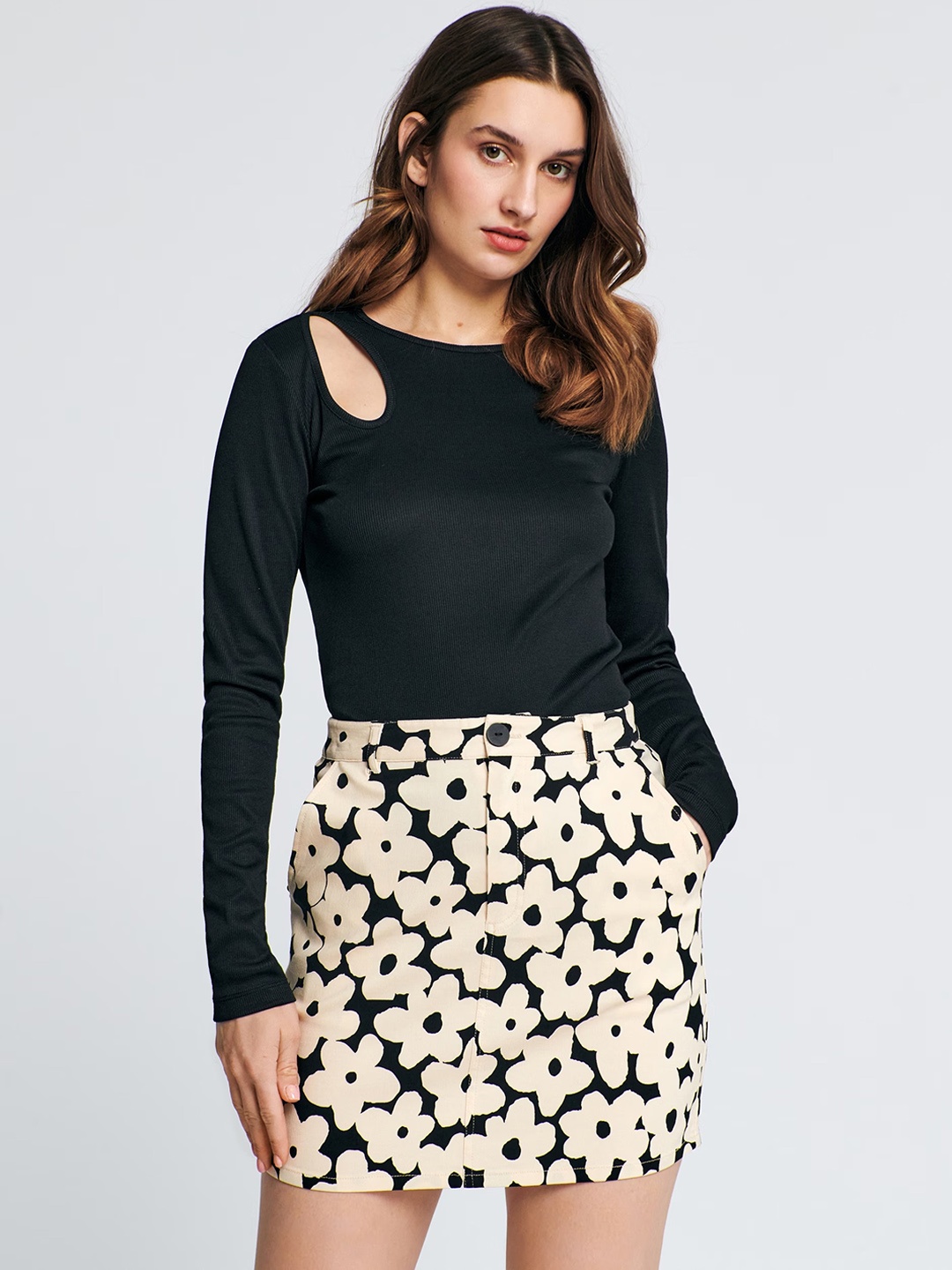 

MAZIE Floral Printed Mini Pencil Skirt, Black
