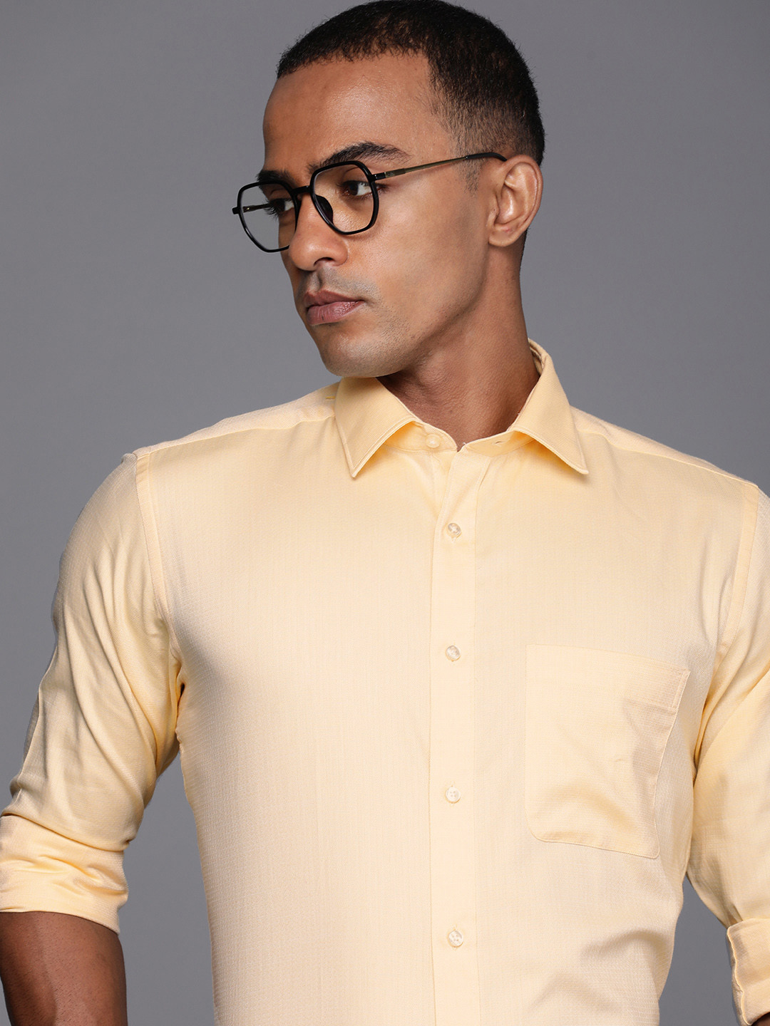 

Raymond Men Slim Fit Pure Cotton Formal Shirt, Yellow