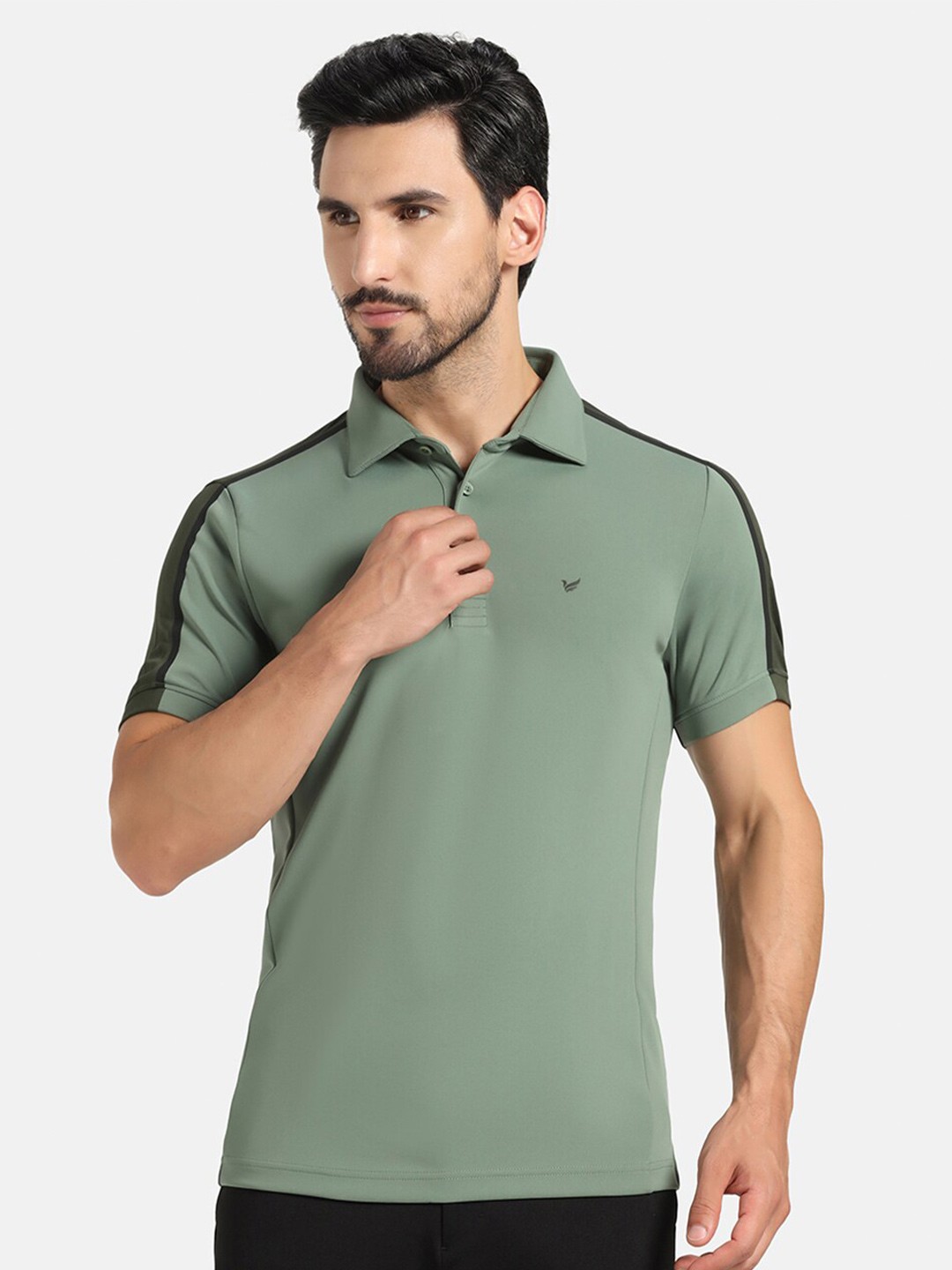 

Blackberrys Men Green Textured TechPro Polo Tshirts