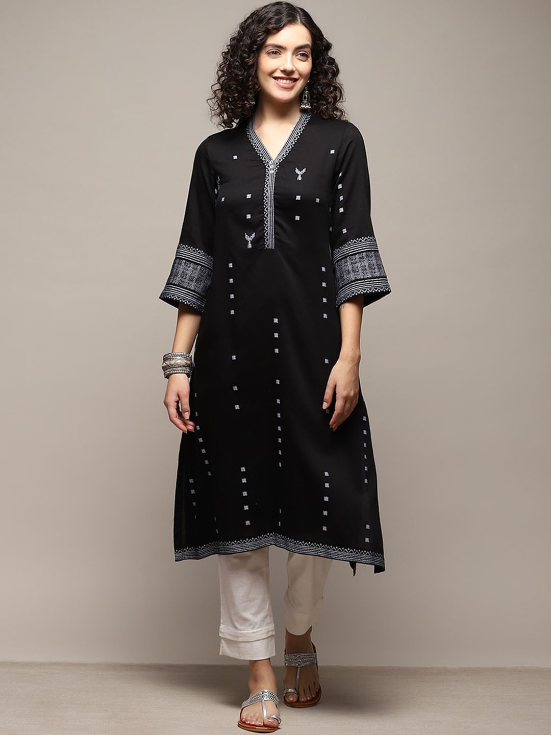 

Biba Geometric Embroidered Kurta, Black