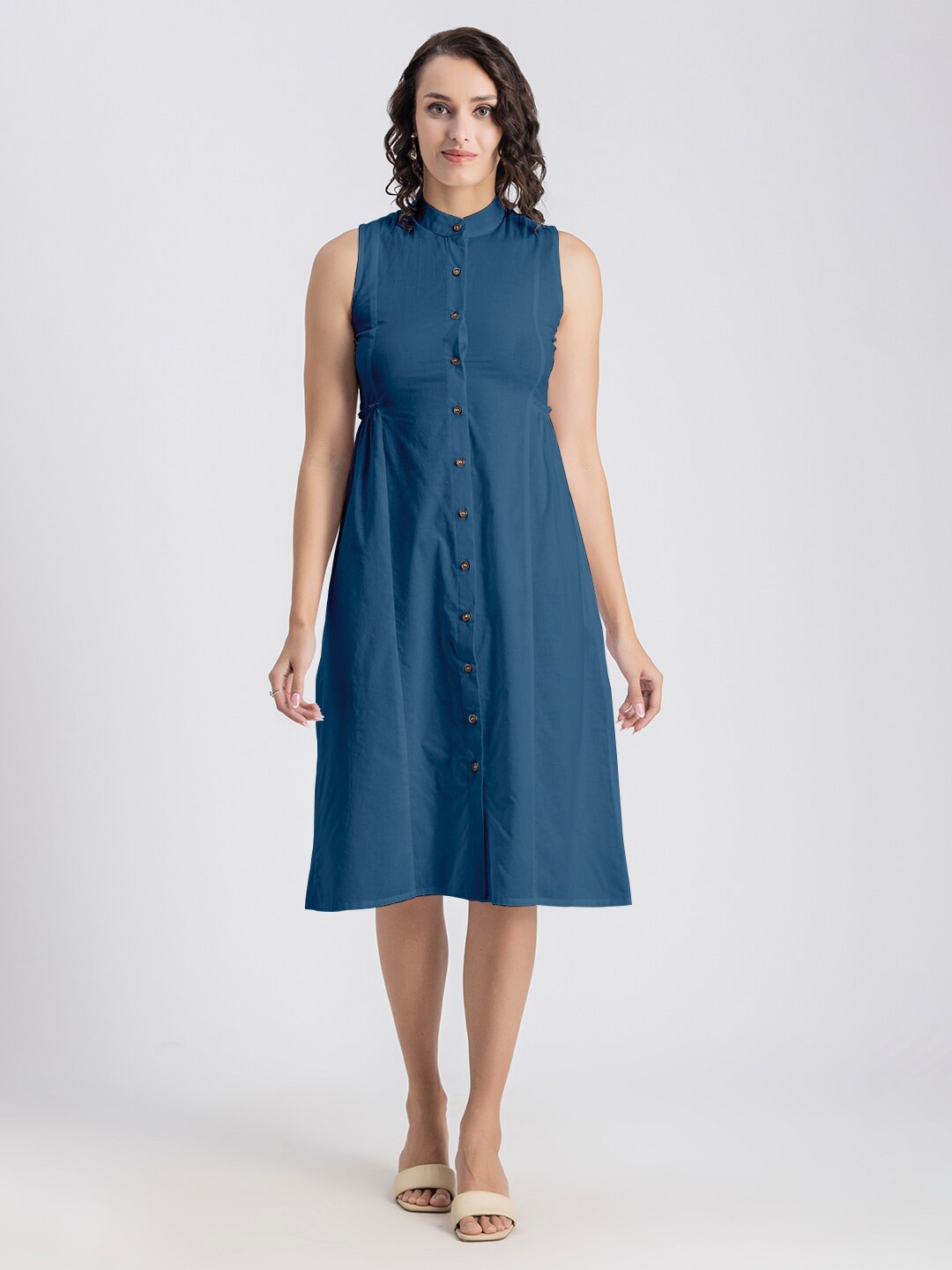 

Moomaya Mandarin Collar Sleeveless Cotton Shirt Dress, Blue