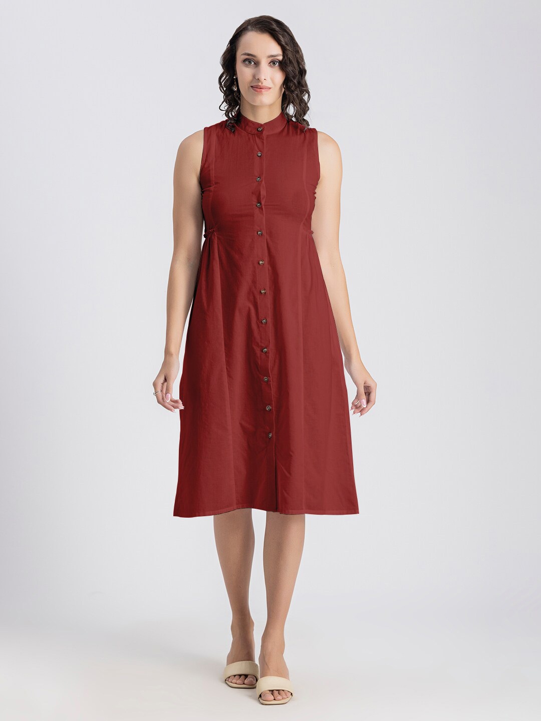 

Moomaya Mandarin Collar Sleeveless Cotton Shirt Dress, Red