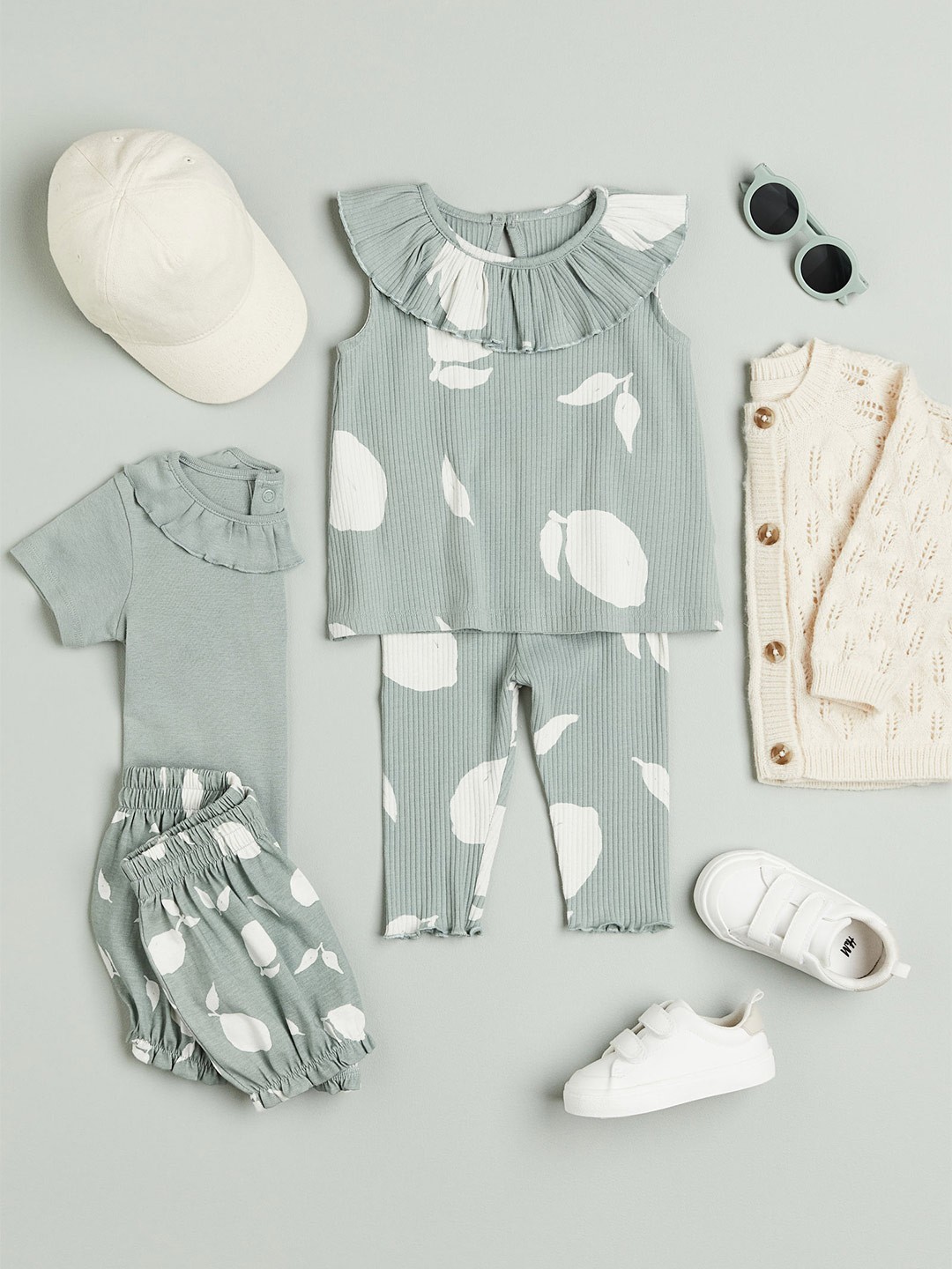 

H&M Boys Pointelle-Knit Cardigan, White