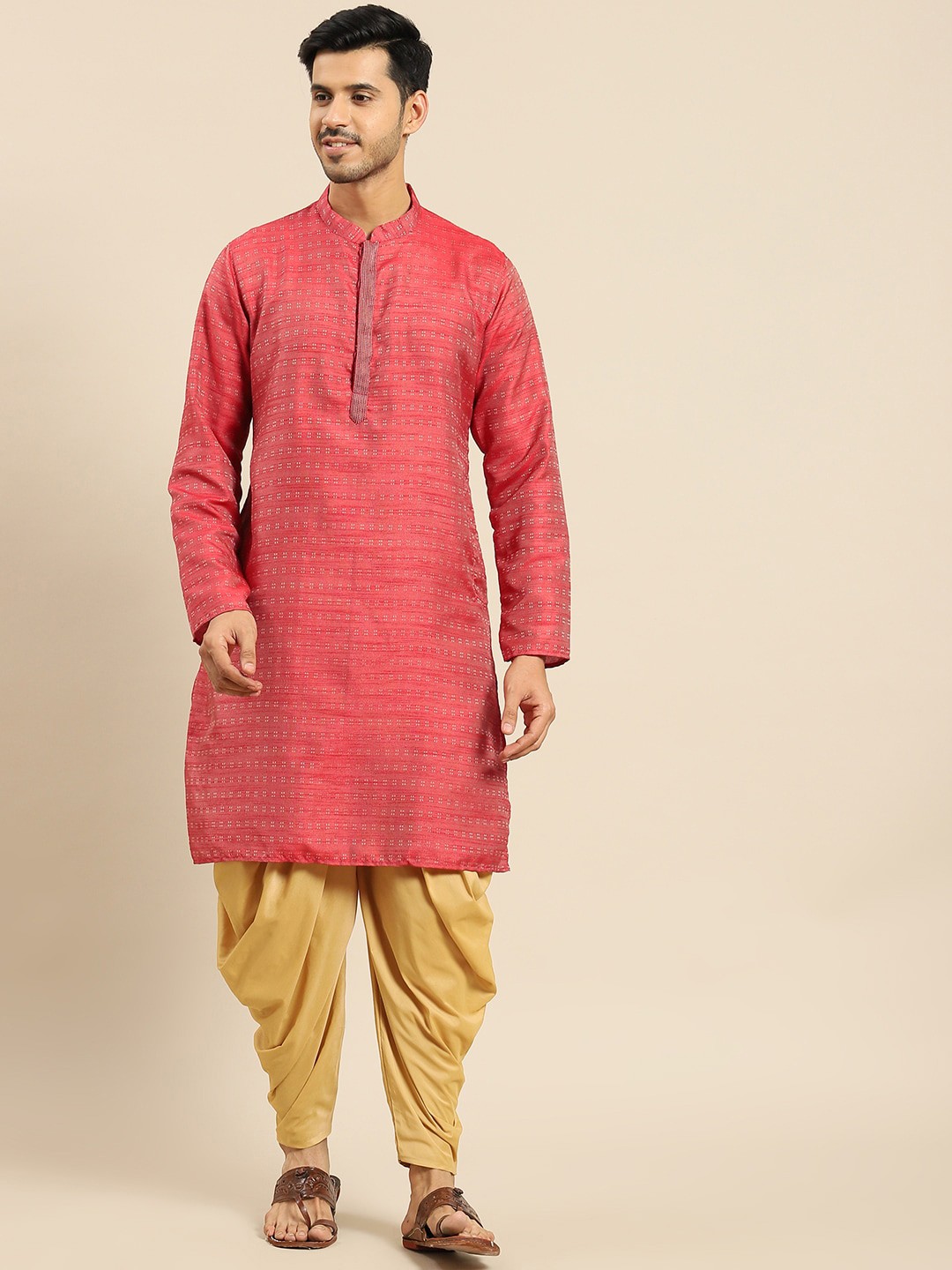 

Anouk Geometric Woven Design Regular Kurta with Dhoti Pants, Red