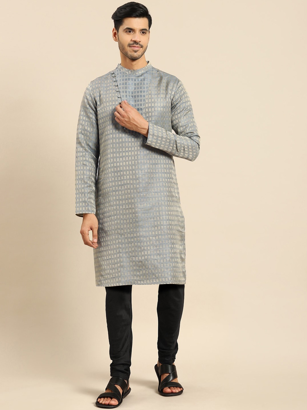 

Anouk Geometric Woven Design Regular Kurta With Churidar, Grey