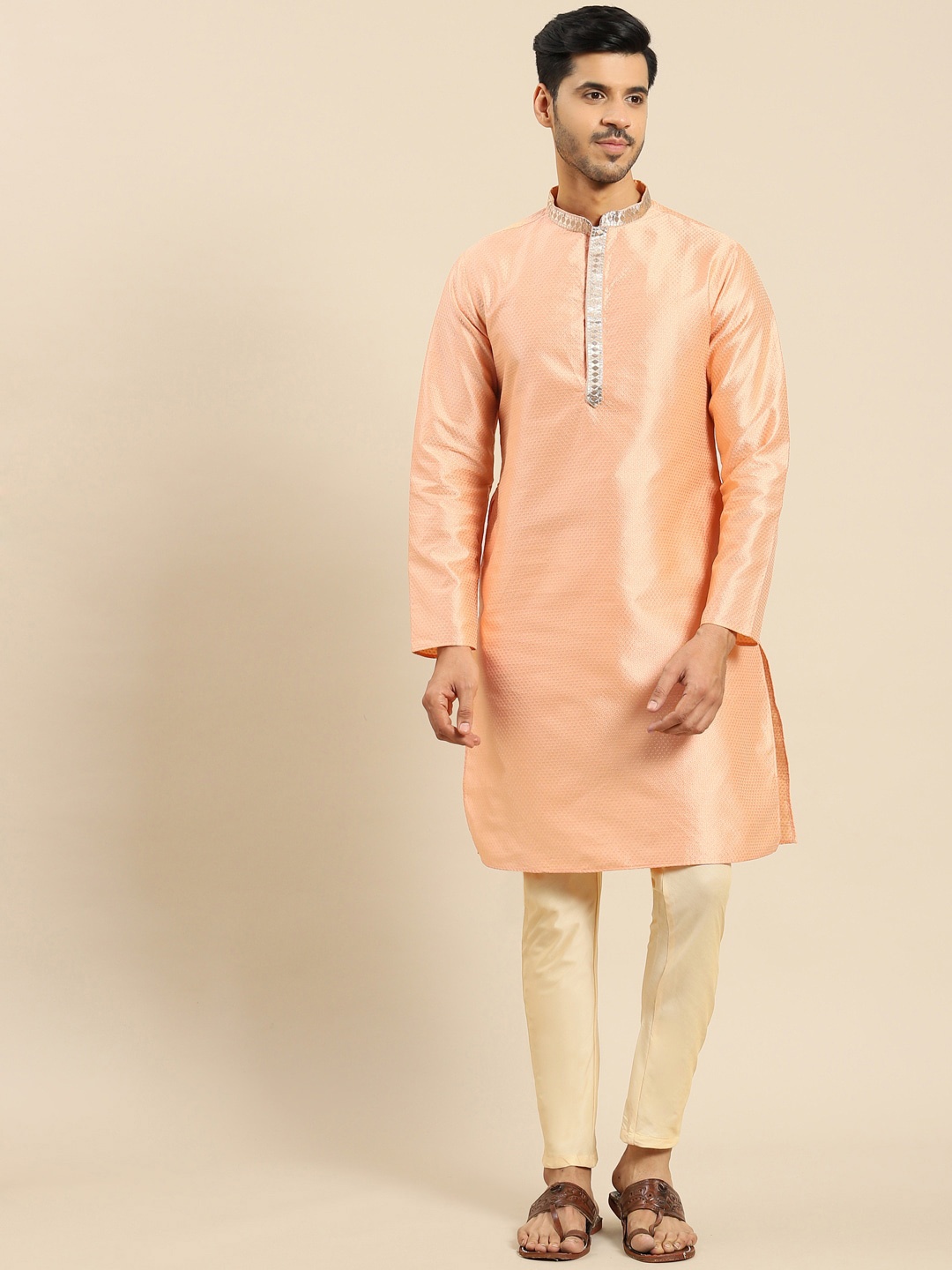 

Anouk Ethnic Motifs Woven Design Mandarin Collar Kurta with Trousers, Peach