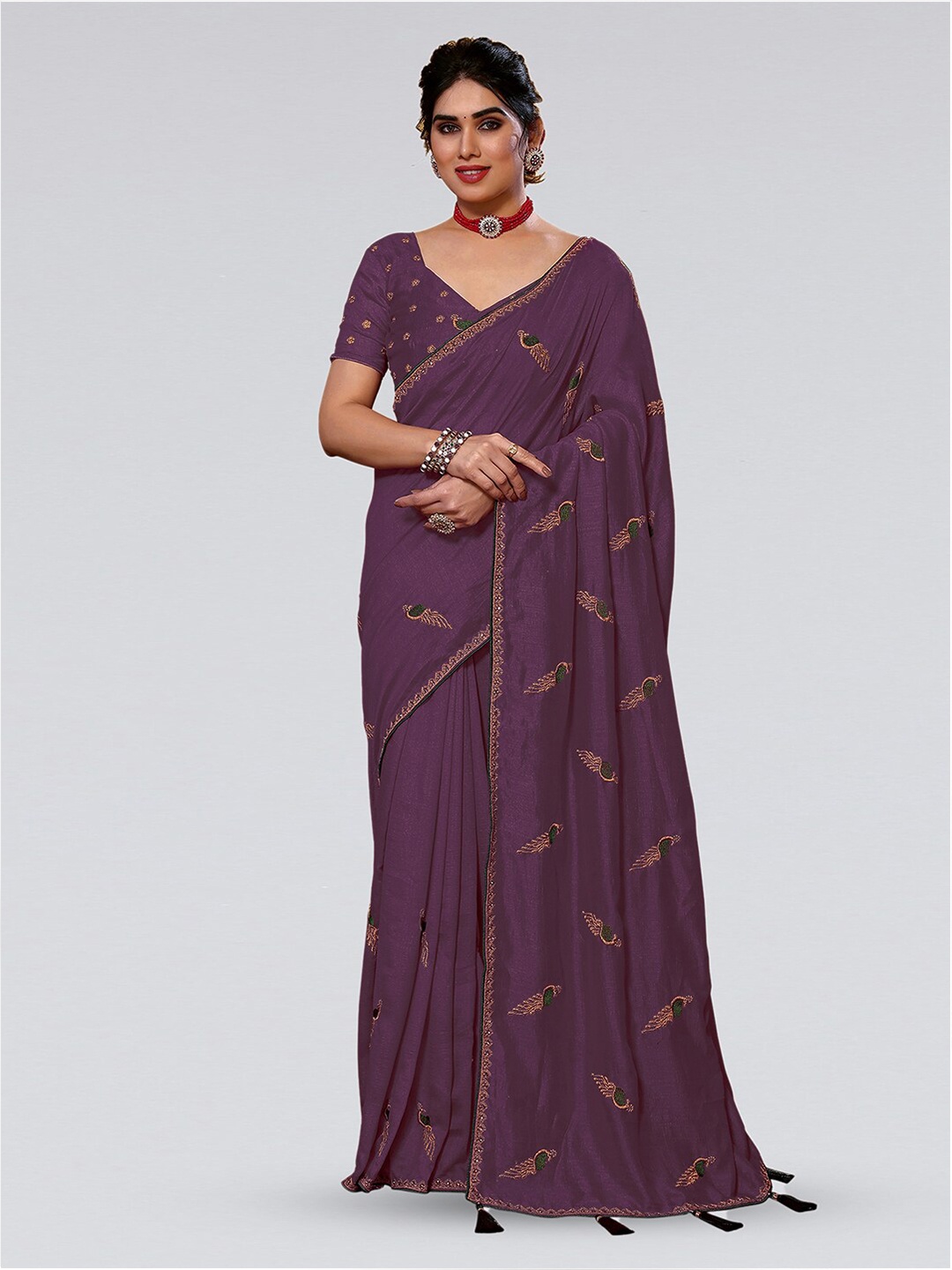

SIRIL Ethnic Motifs Embroidered Art Silk Saree, Purple