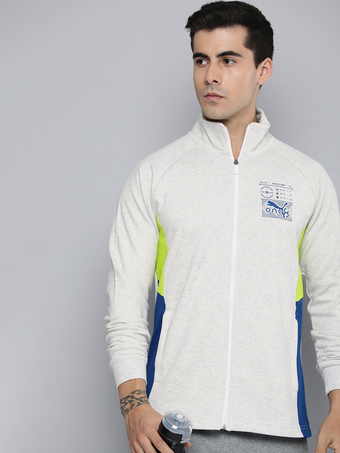 

one8 x PUMA Slim fit Colourblocked Elevated Outdoor Sporty Jacket, Grey melange