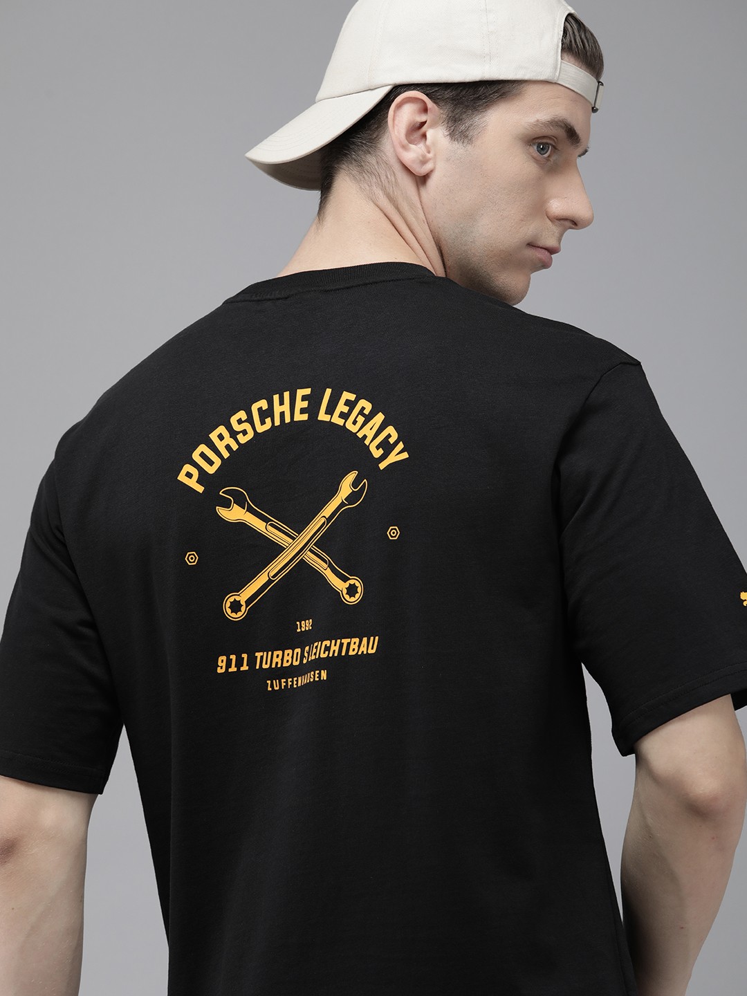

PUMA Motorsport Men Porsche Legacy Garage Crew Brand Logo Printed Pure Cotton T-shirt, Black