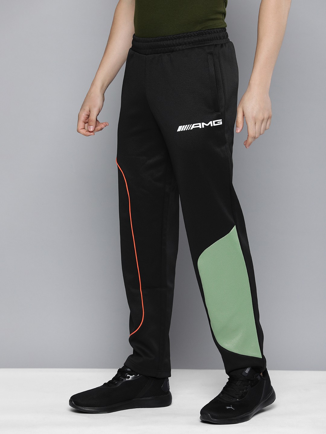 

PUMA Motorsport Men Mercedes-AMG Motorsport dryCELL Regular Fit Track Pants, Black