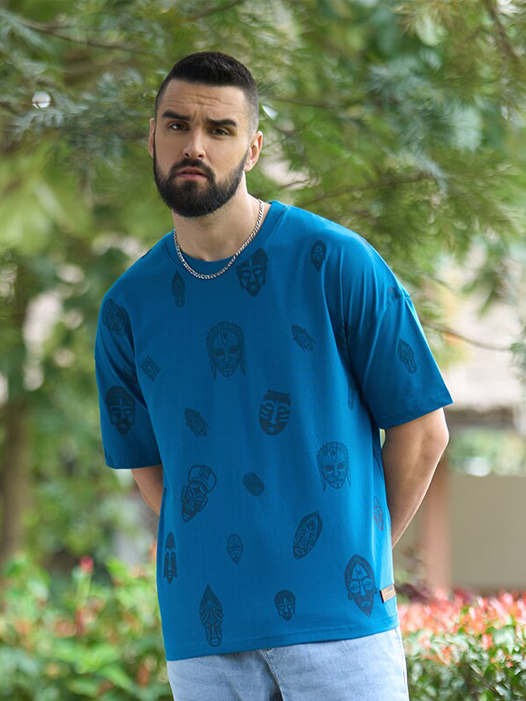 

Stormborn Conversational Printed Drop Shoulder Sleeves Pure Cotton Oversized T-shirt, Blue