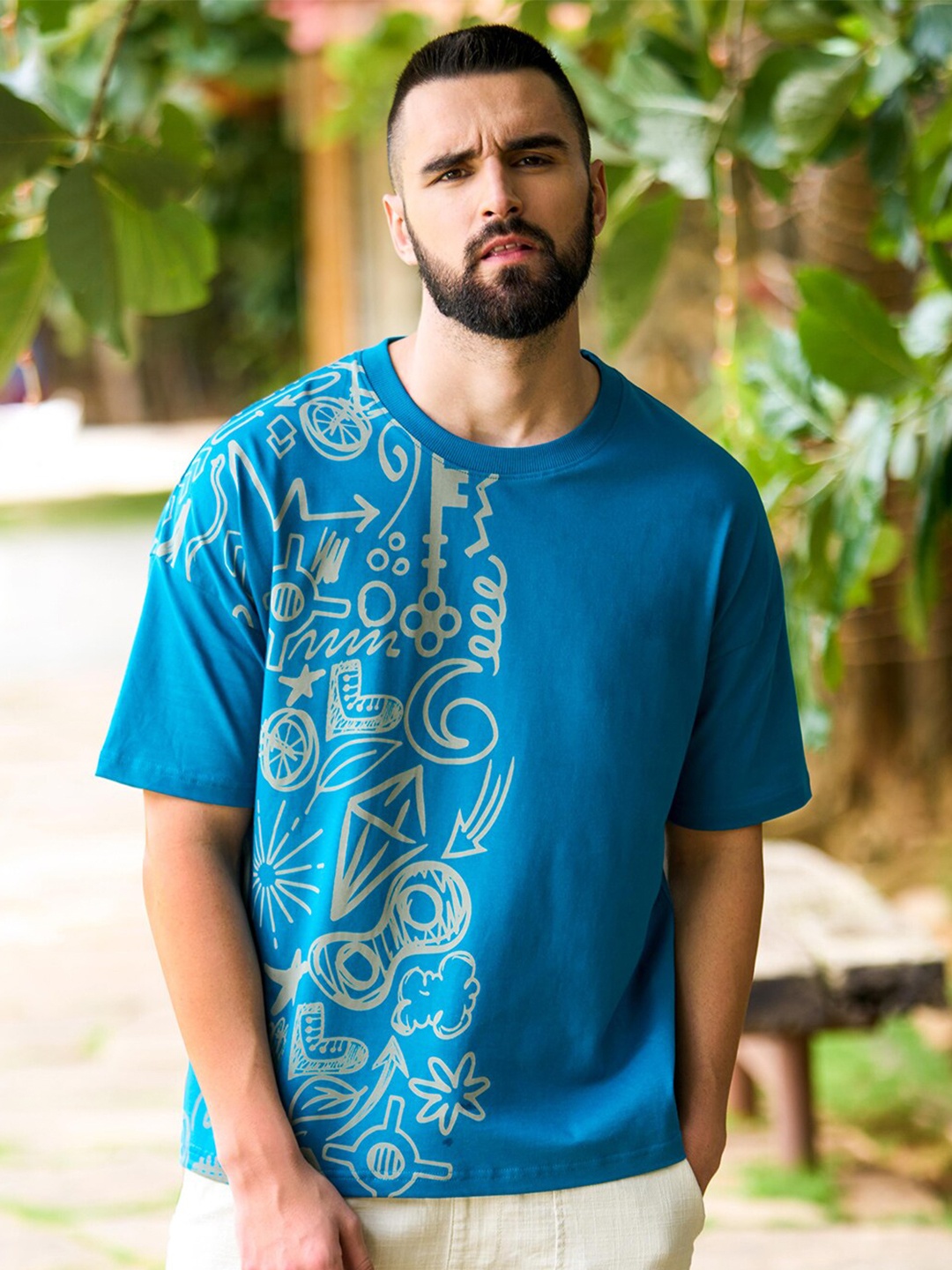 

Stormborn Graphic Printed Oversized Drop Shoulder Sleeves Pure Cotton T-Shirt, Blue