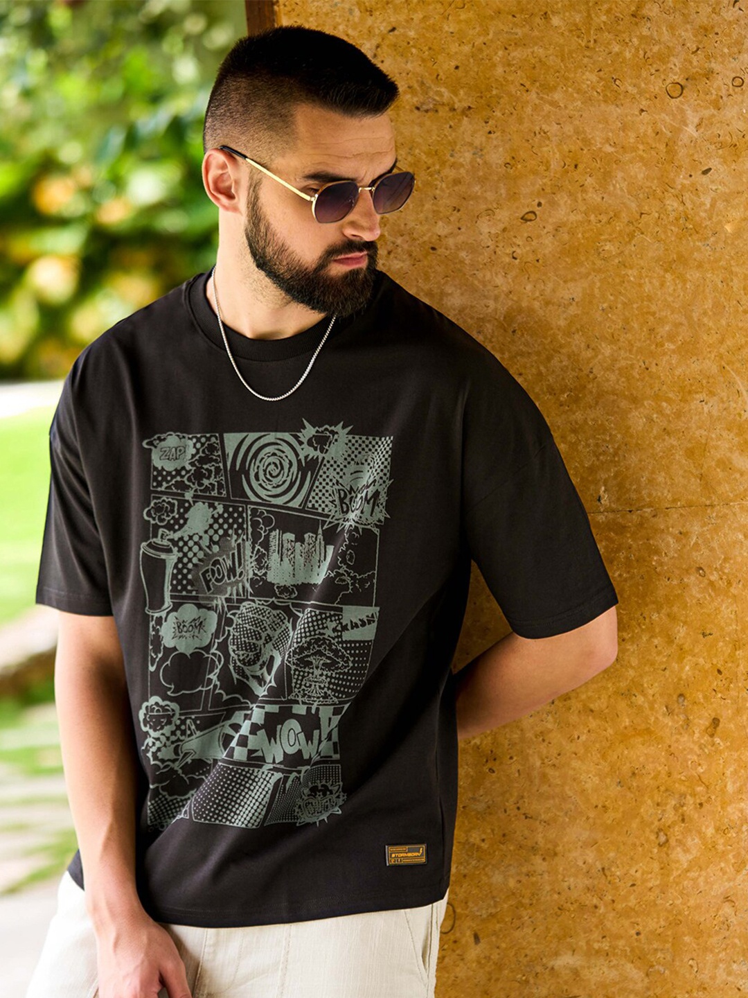 

Stormborn Graphic Printed Oversized Drop-Shoulder Cotton T-shirt, Black
