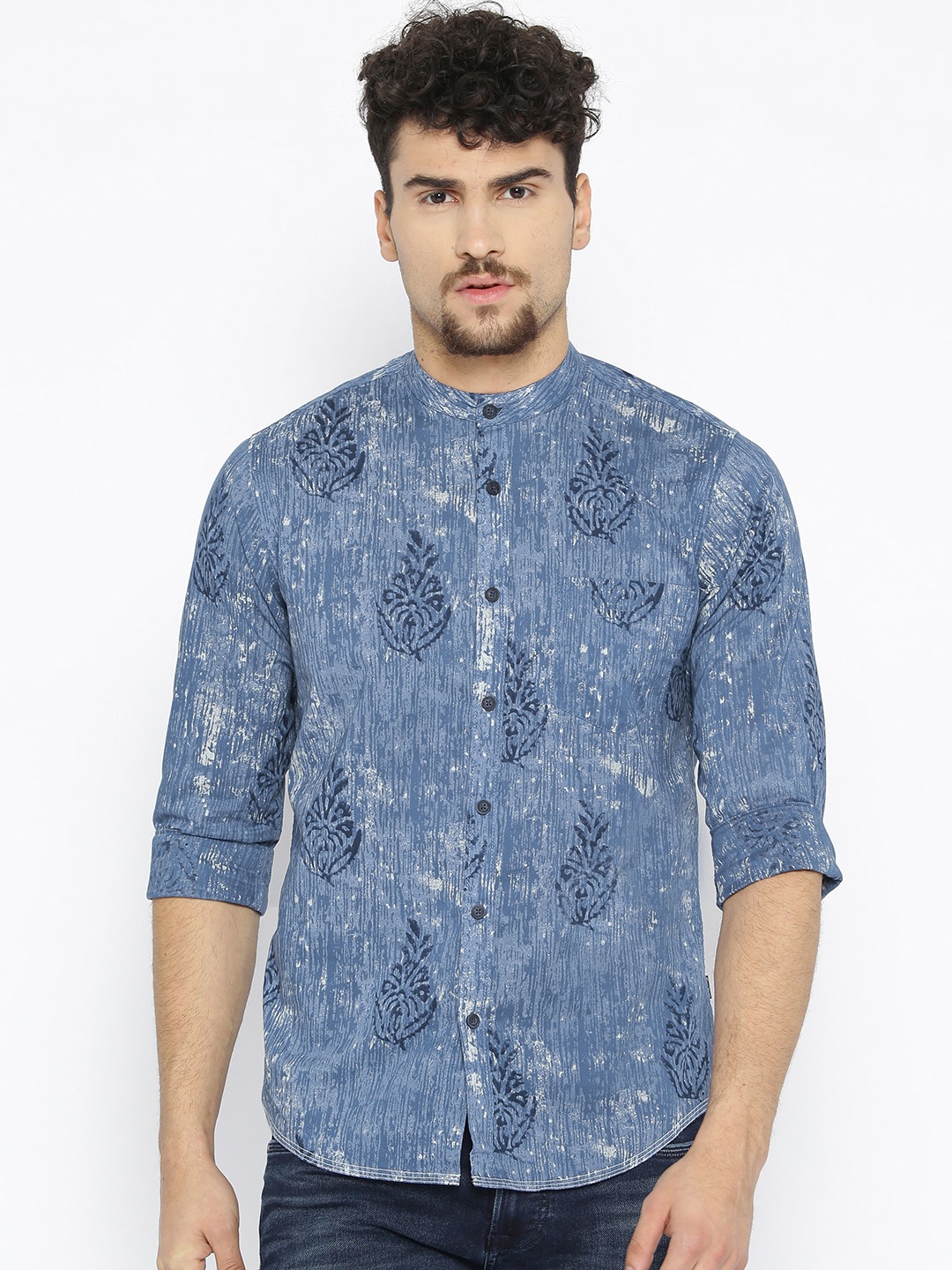 

Pepe Jeans Men Blue Slim Fit Printed Casual Shirt