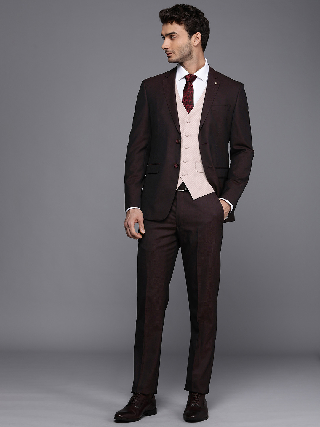 

Louis Philippe Self Design Notched Lapel Slim-Fit Single-Breasted Three-Piece Formal Suit, Maroon