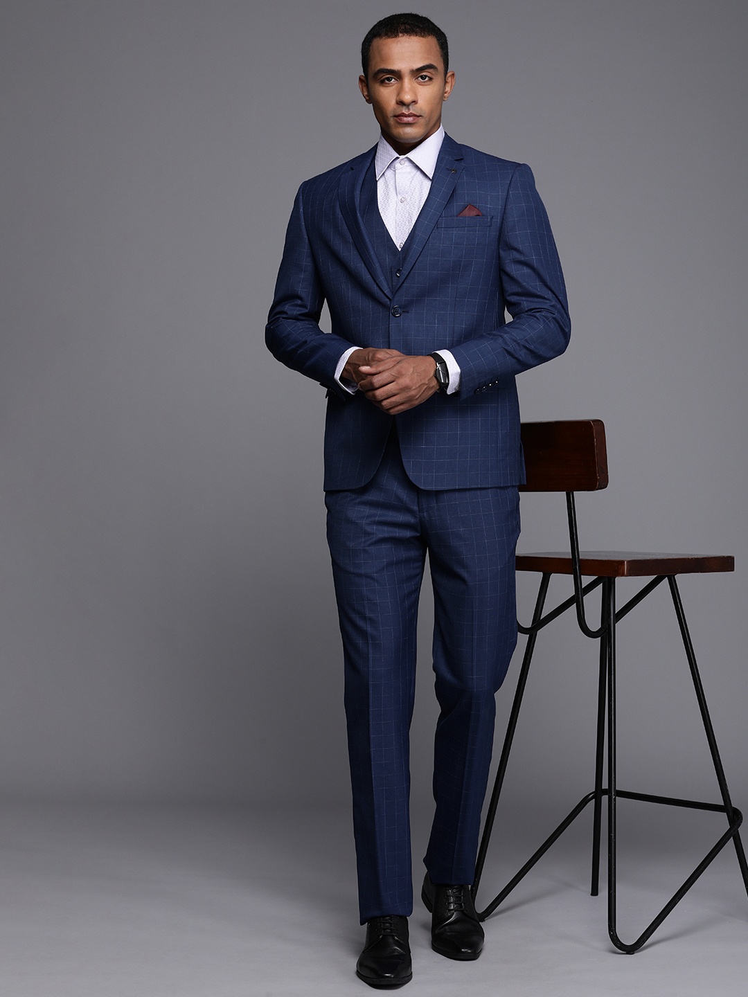 

Louis Philippe Checked Slim-Fit Single-Breasted Three-Piece Formal Suit, Navy blue