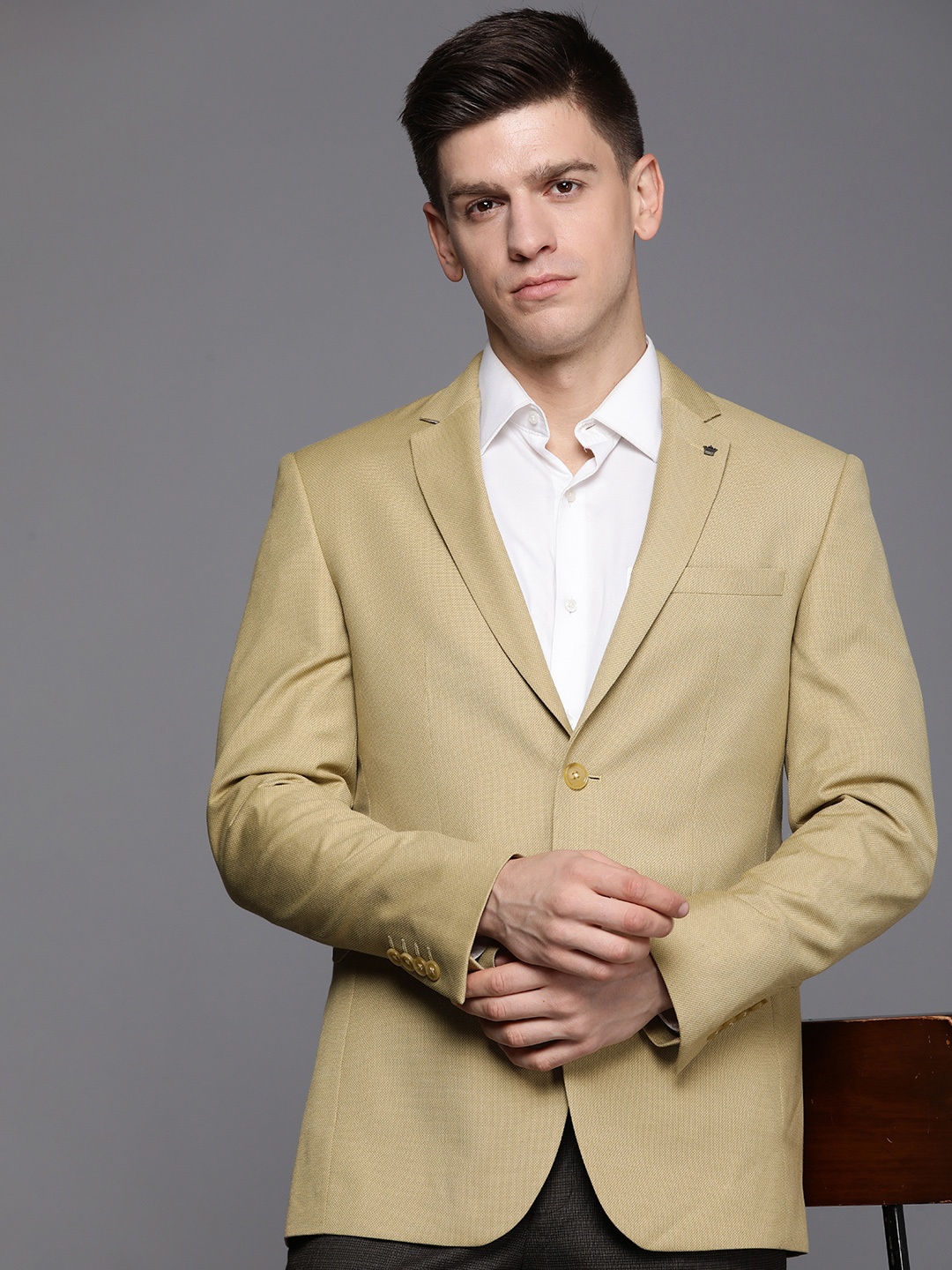 

Louis Philippe Slim Fit Self Design Single-Breasted Formal Blazer, Beige