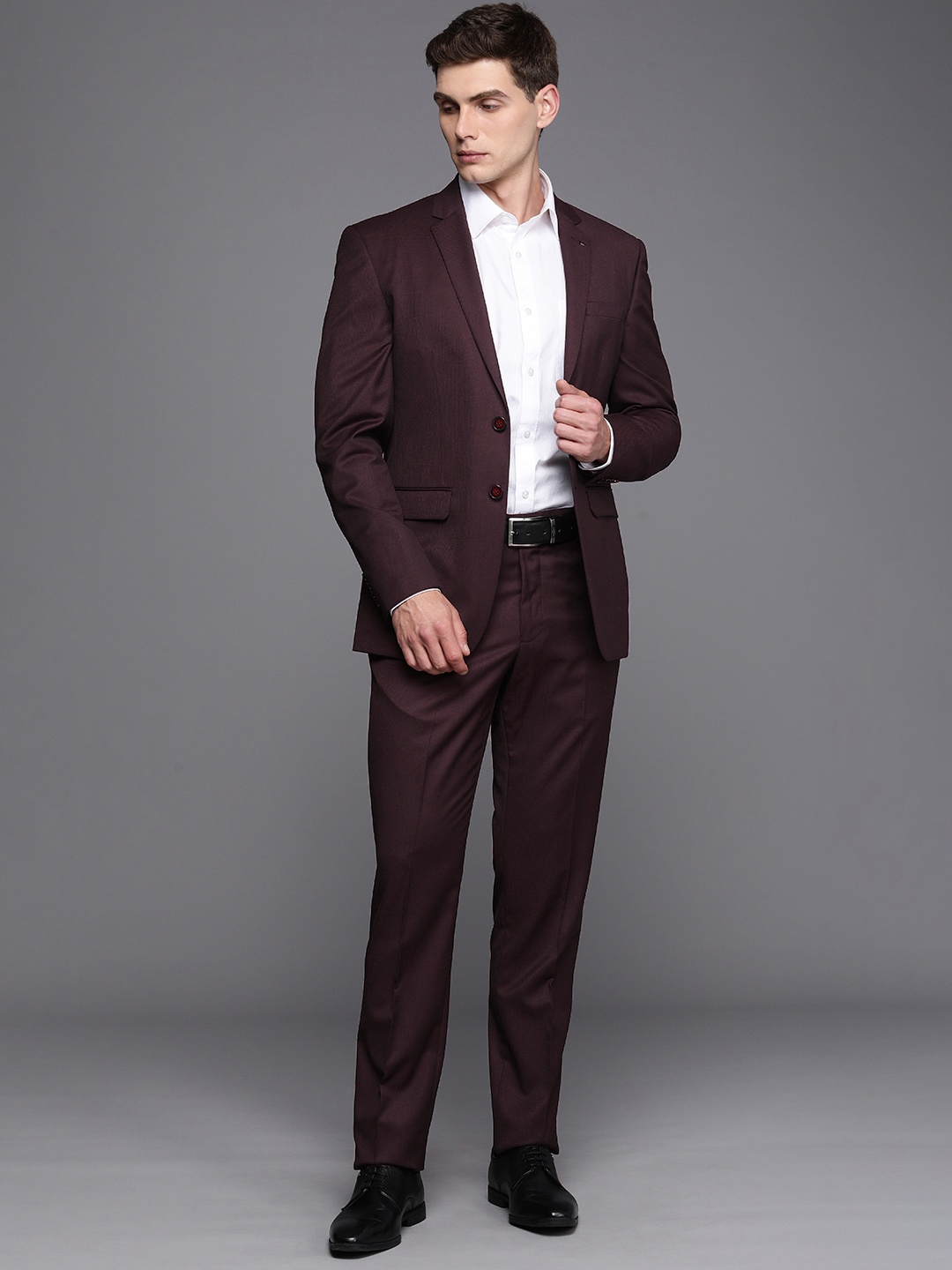 

Louis Philippe Men Slim Fit 3-Piece Set, Maroon